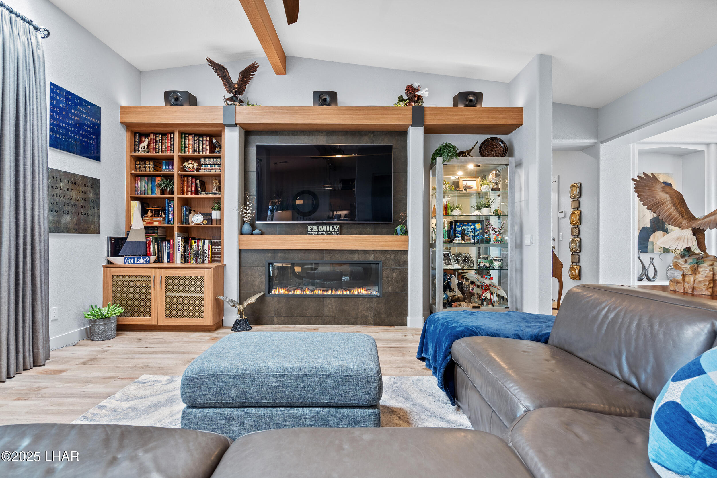 2774 Hidden Valley Dr