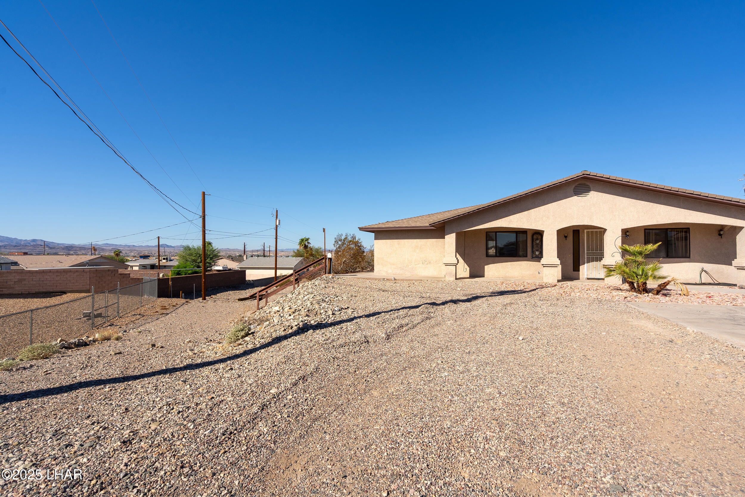 1649 Emerald Dr