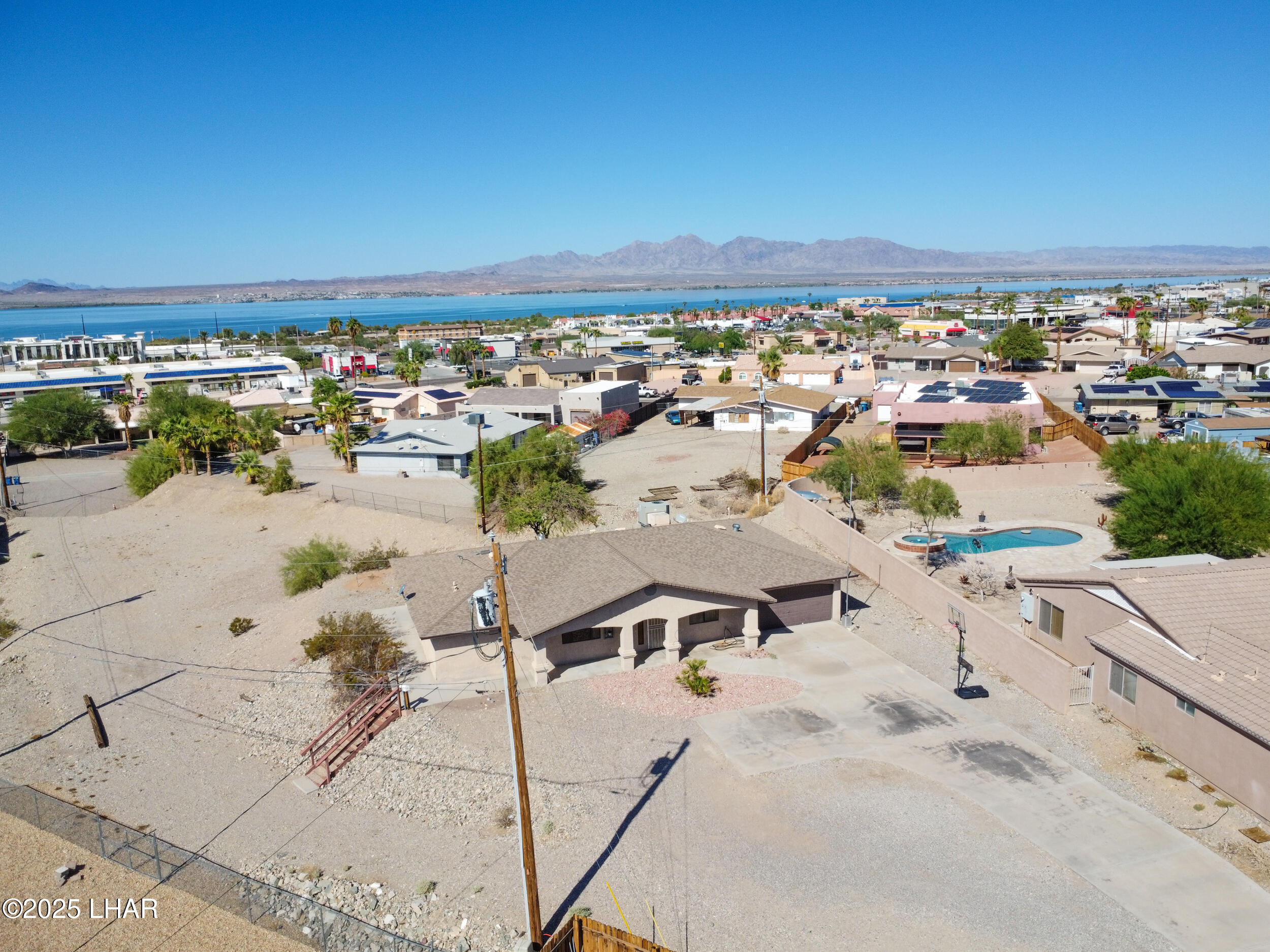 1649 Emerald Dr
