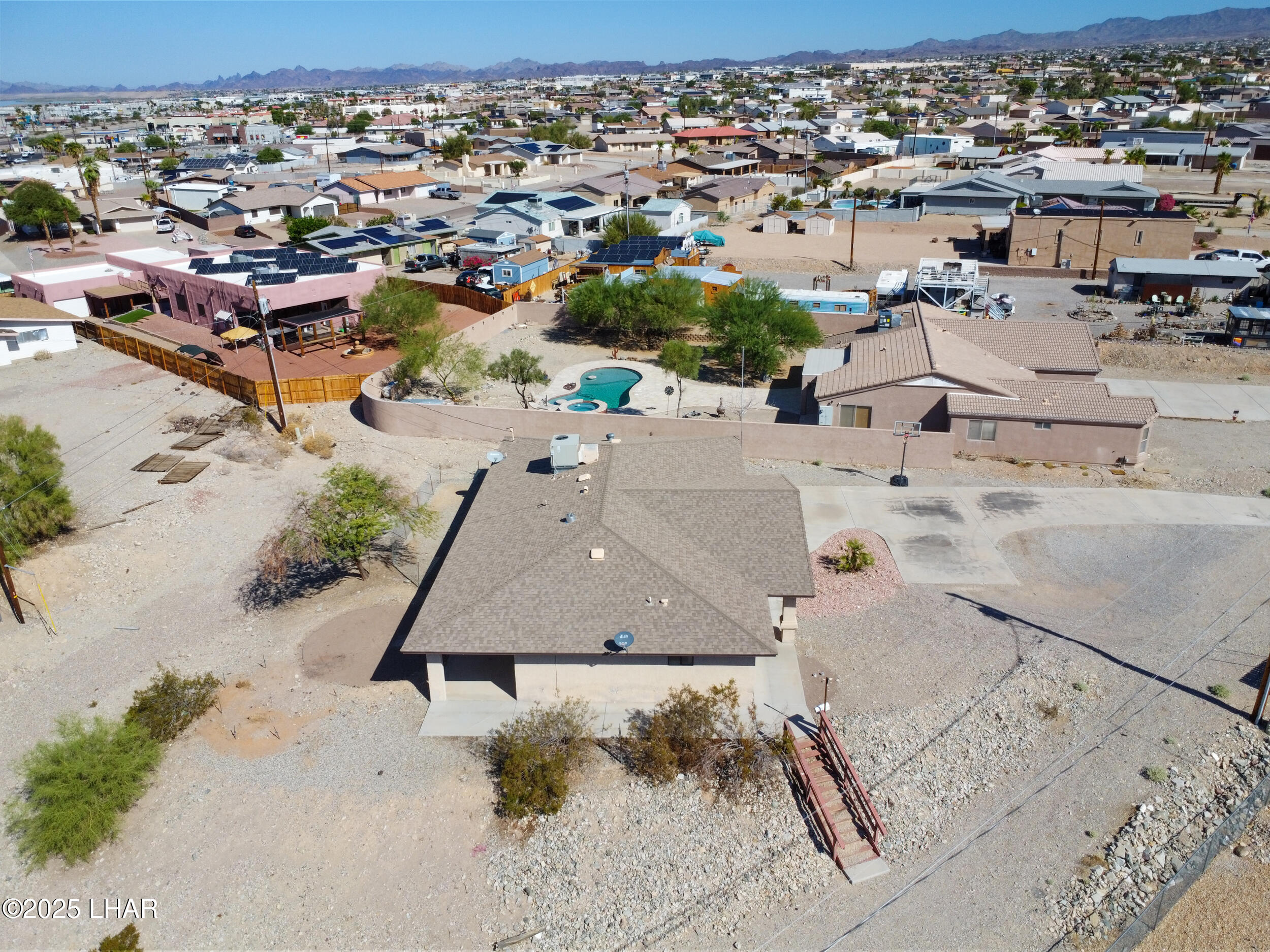 1649 Emerald Dr