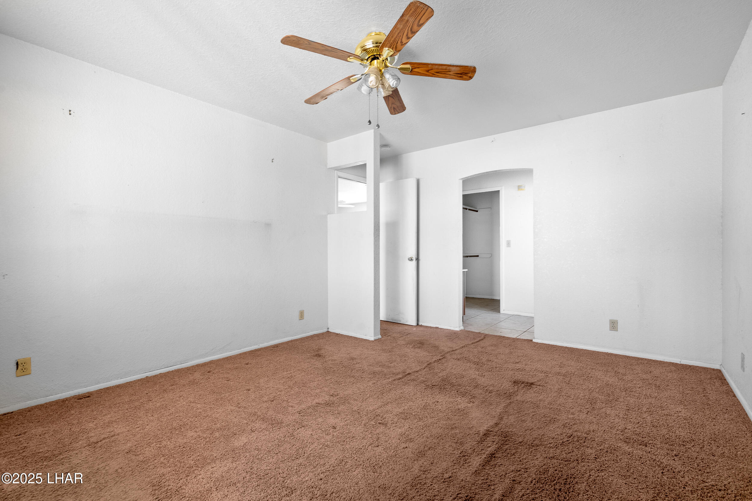 1649 Emerald Dr