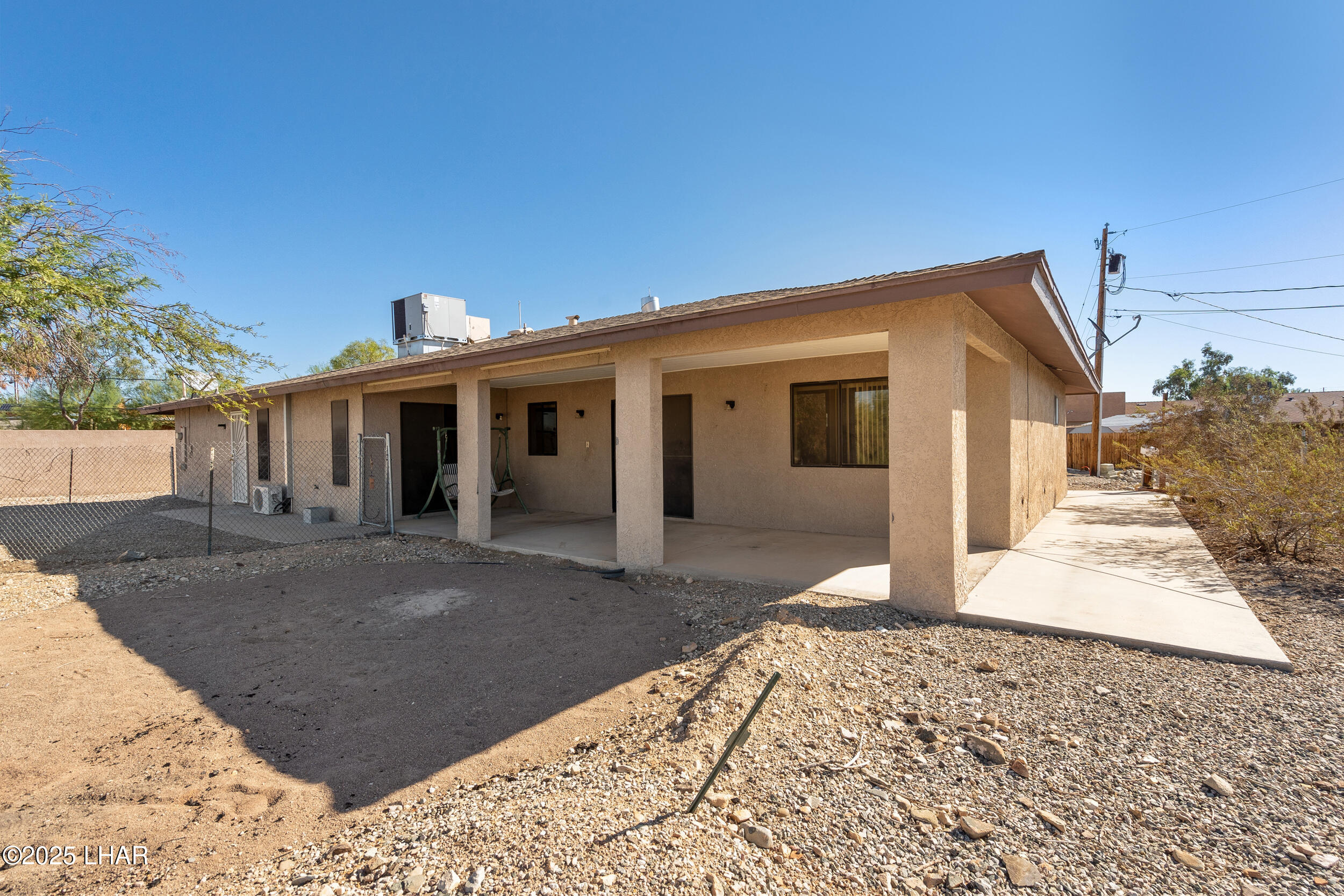 1649 Emerald Dr