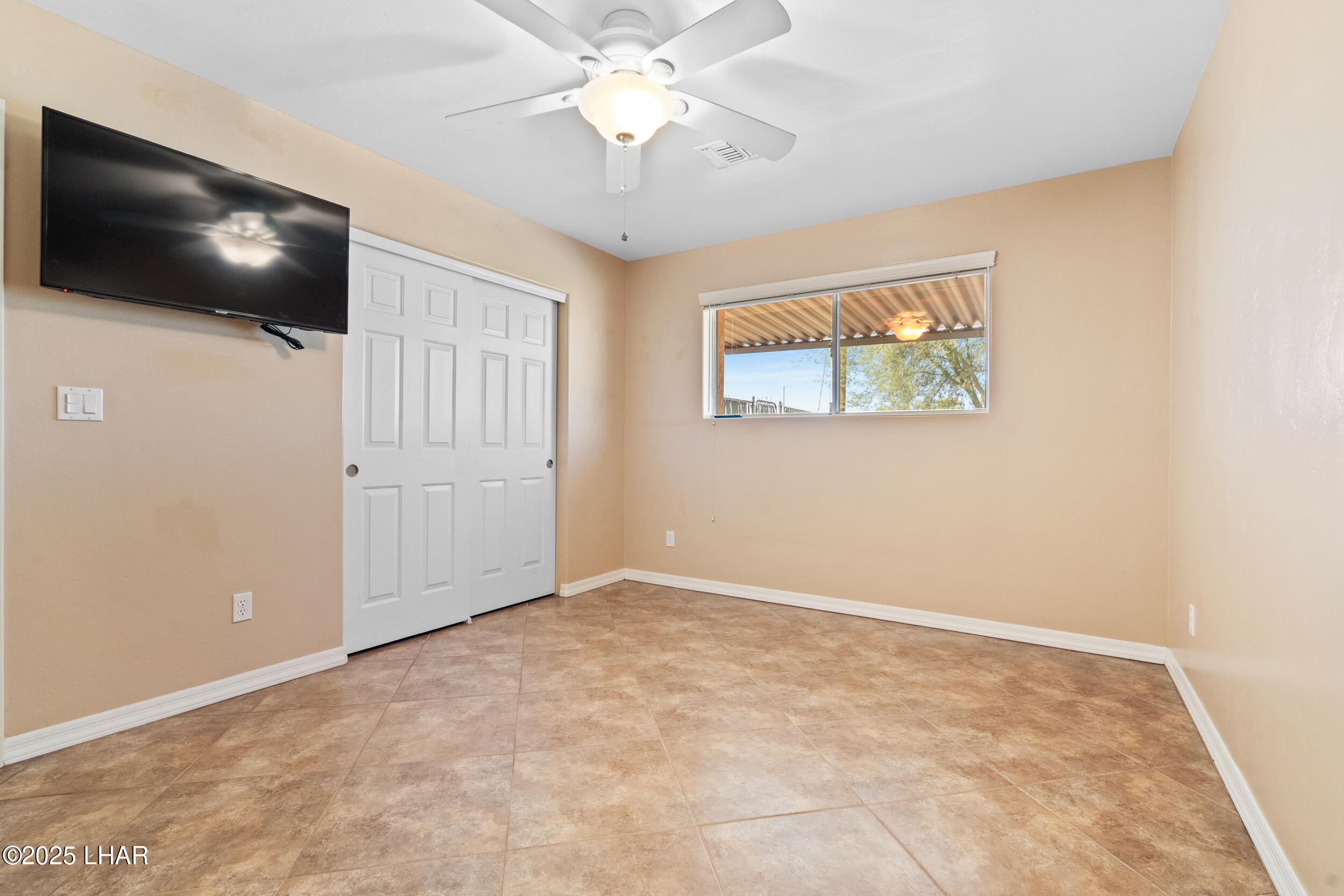1939 Pine Ln
