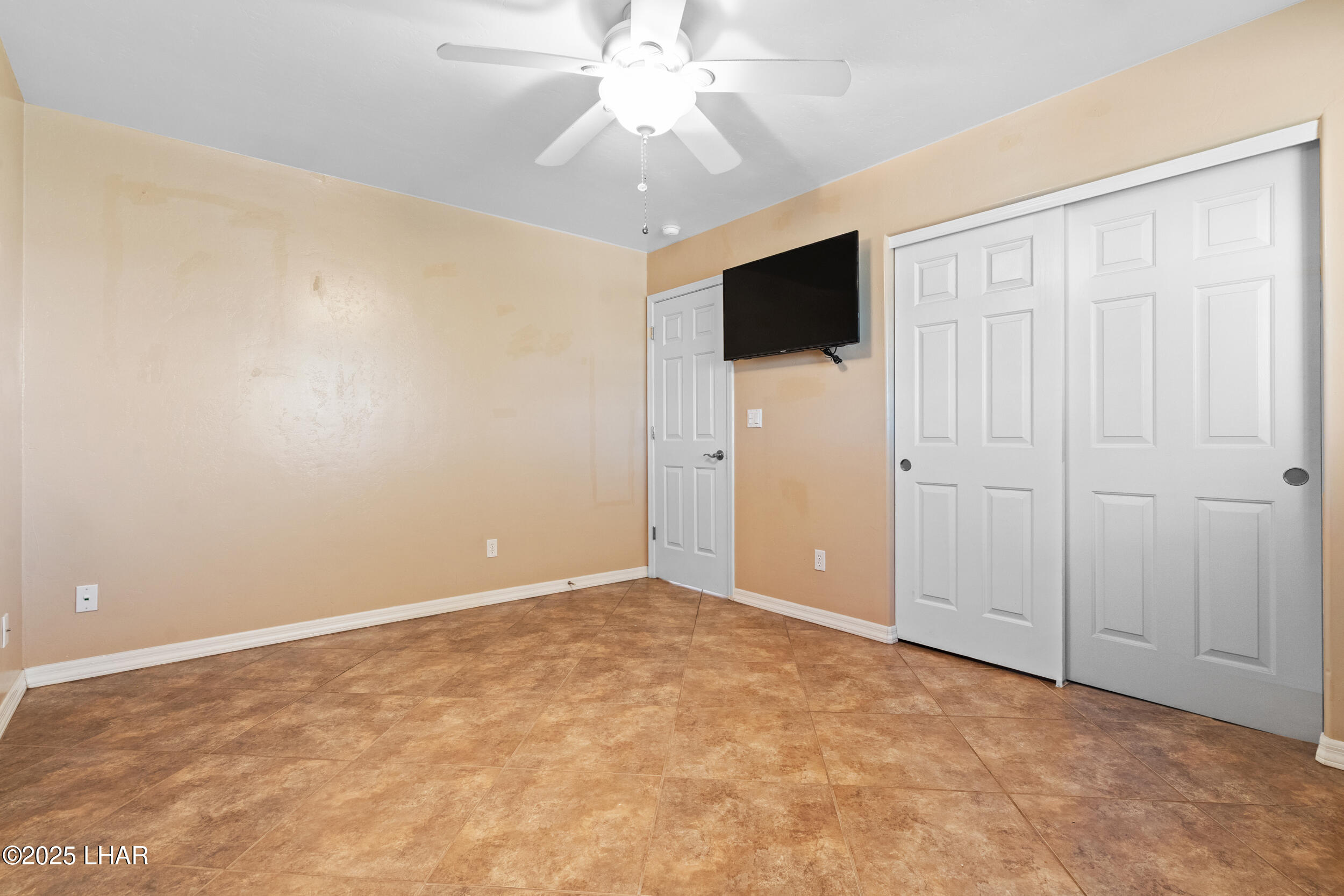 1939 Pine Ln