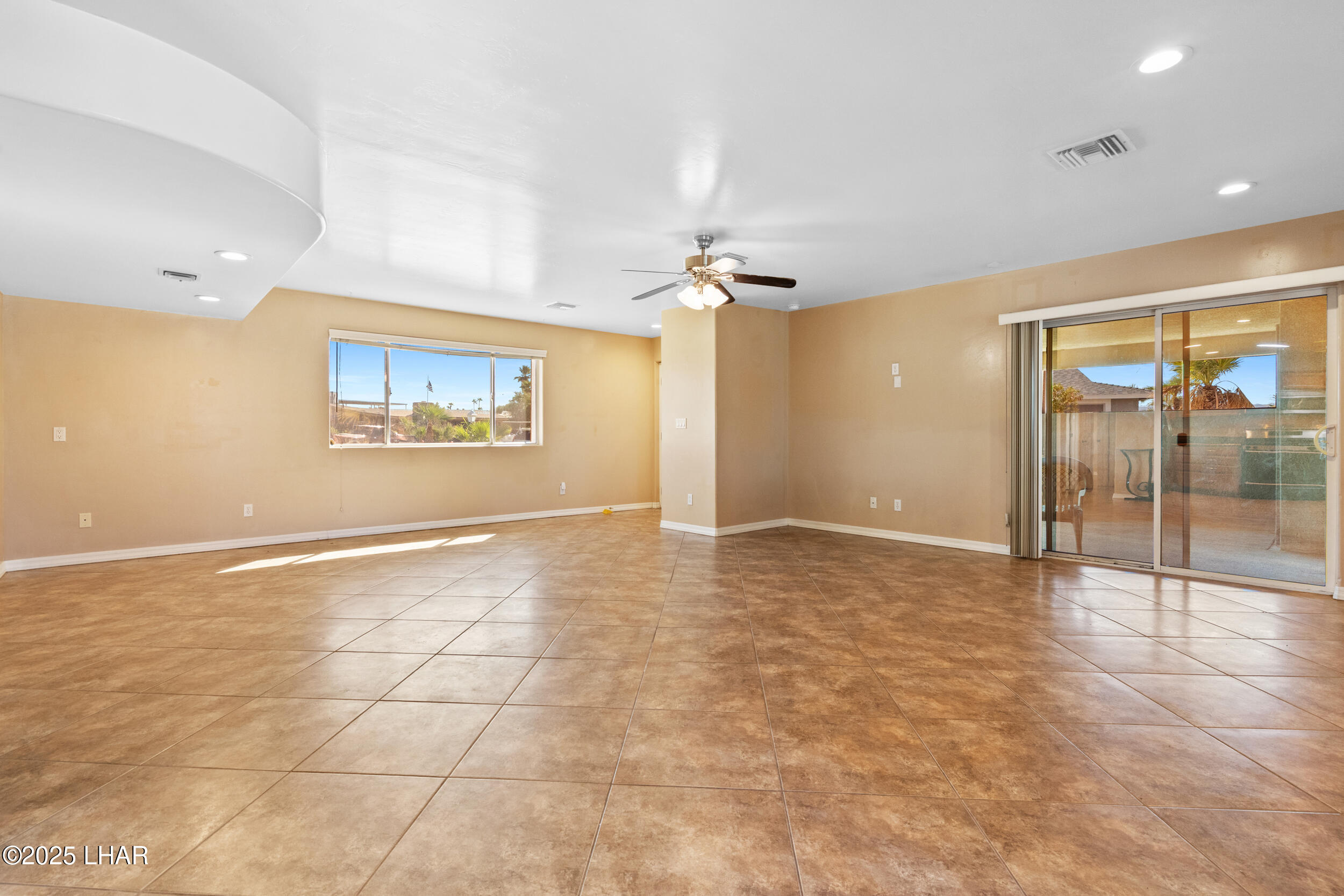 1939 Pine Ln