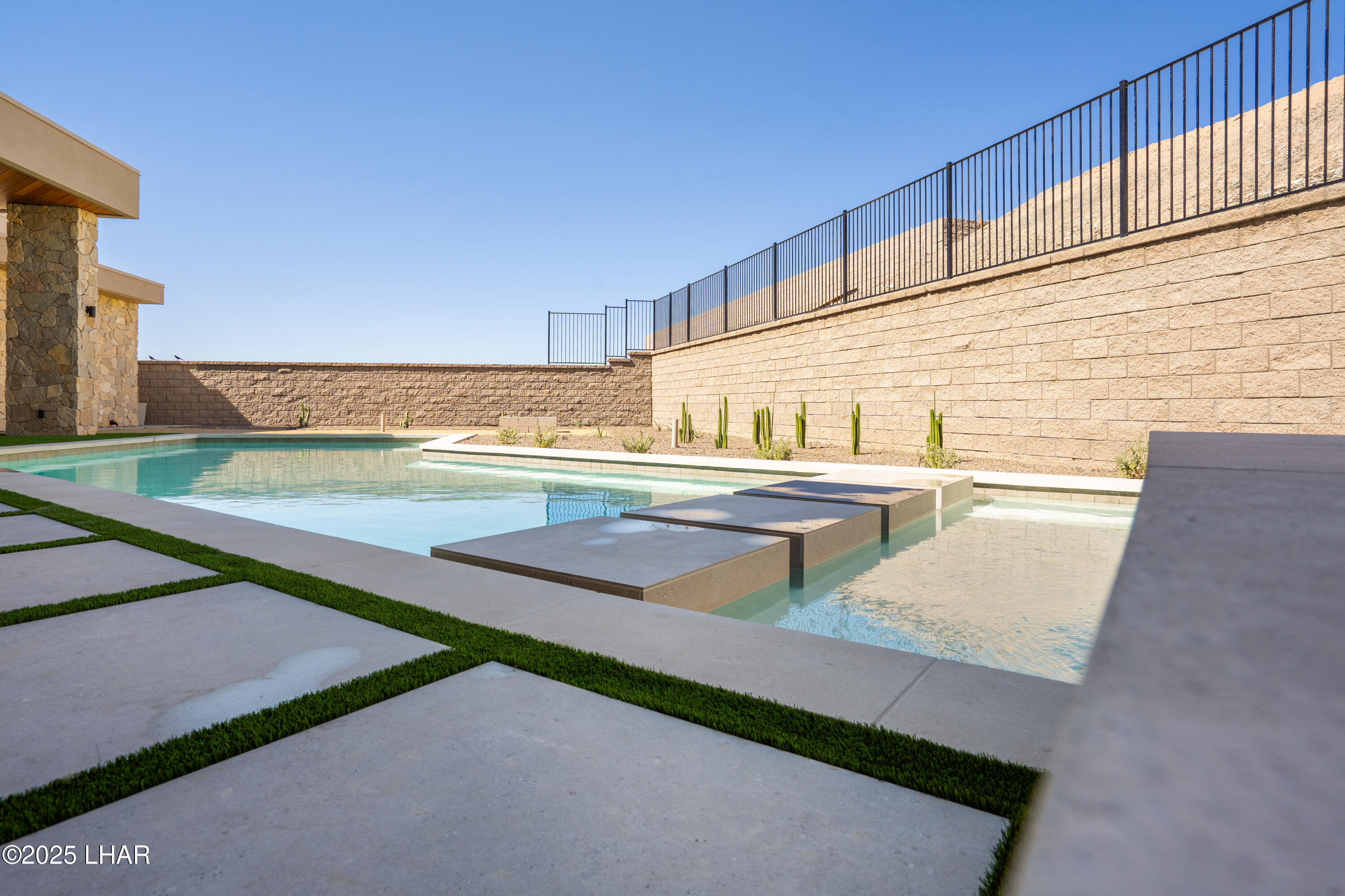 2431 Dry Creek Ct, Lake Havasu City