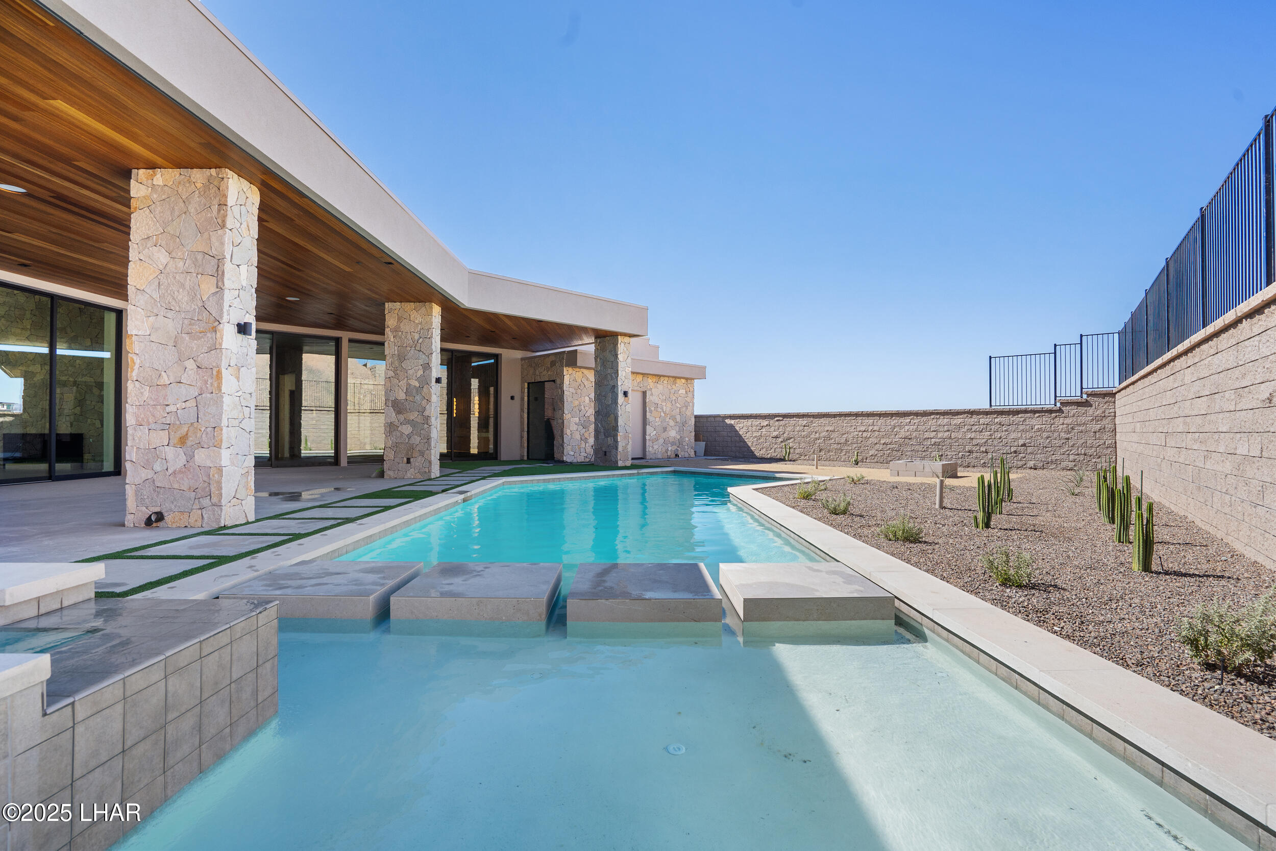 2431 Dry Creek Ct, Lake Havasu City