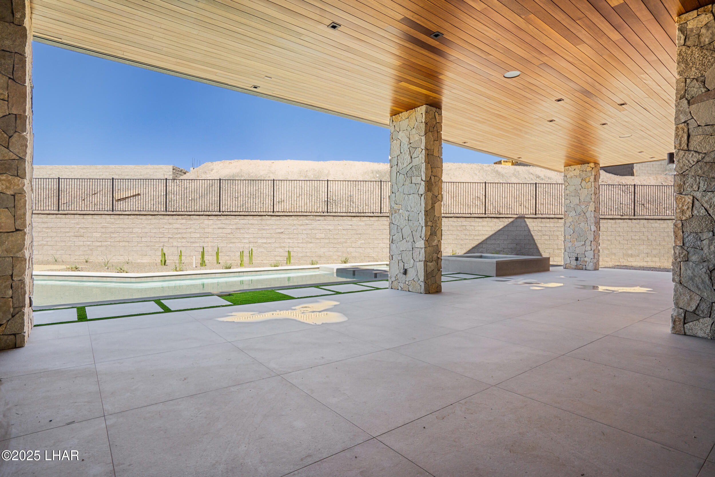 2431 Dry Creek Ct, Lake Havasu City