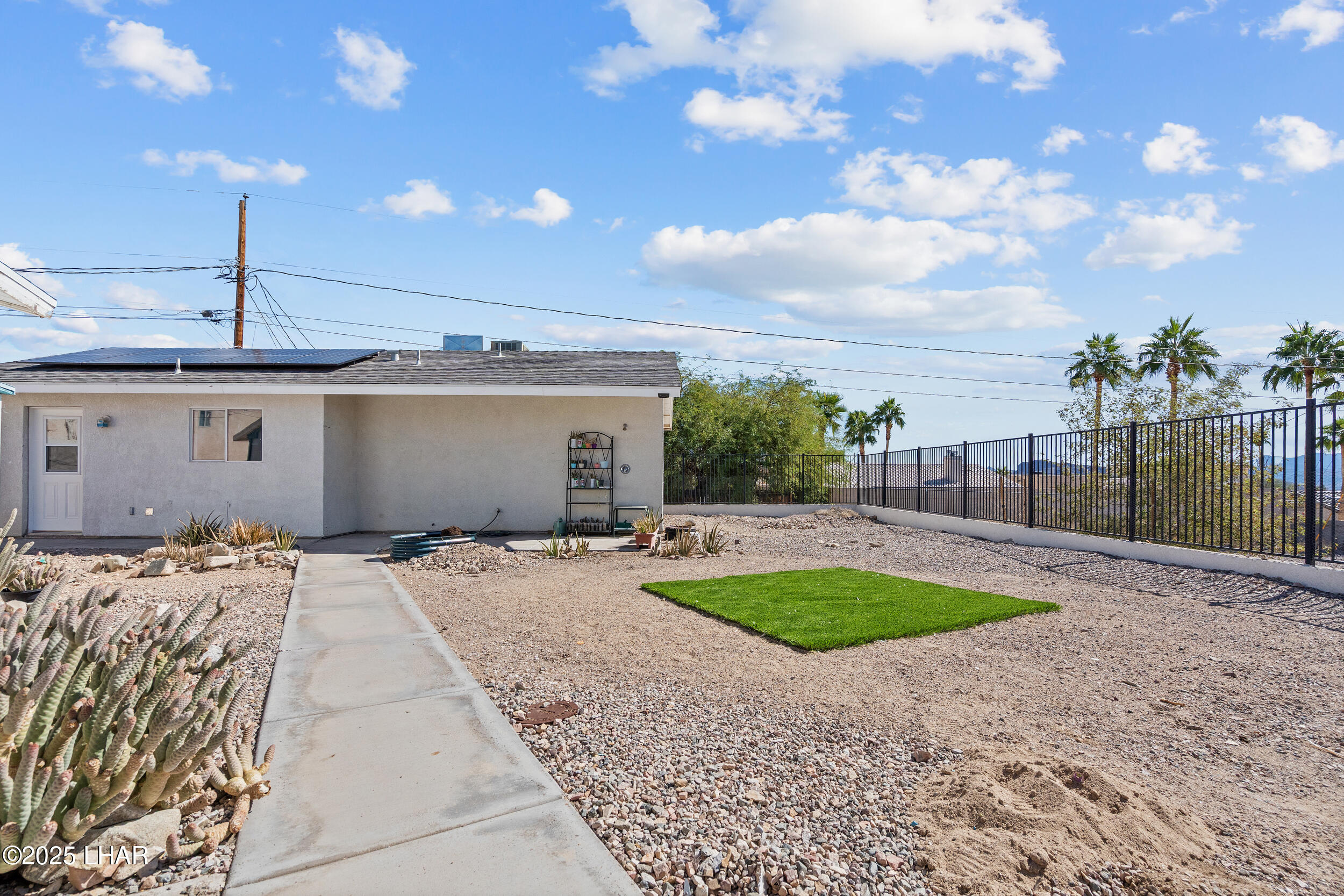 3260 Silverspoon Dr, Lake Havasu City
