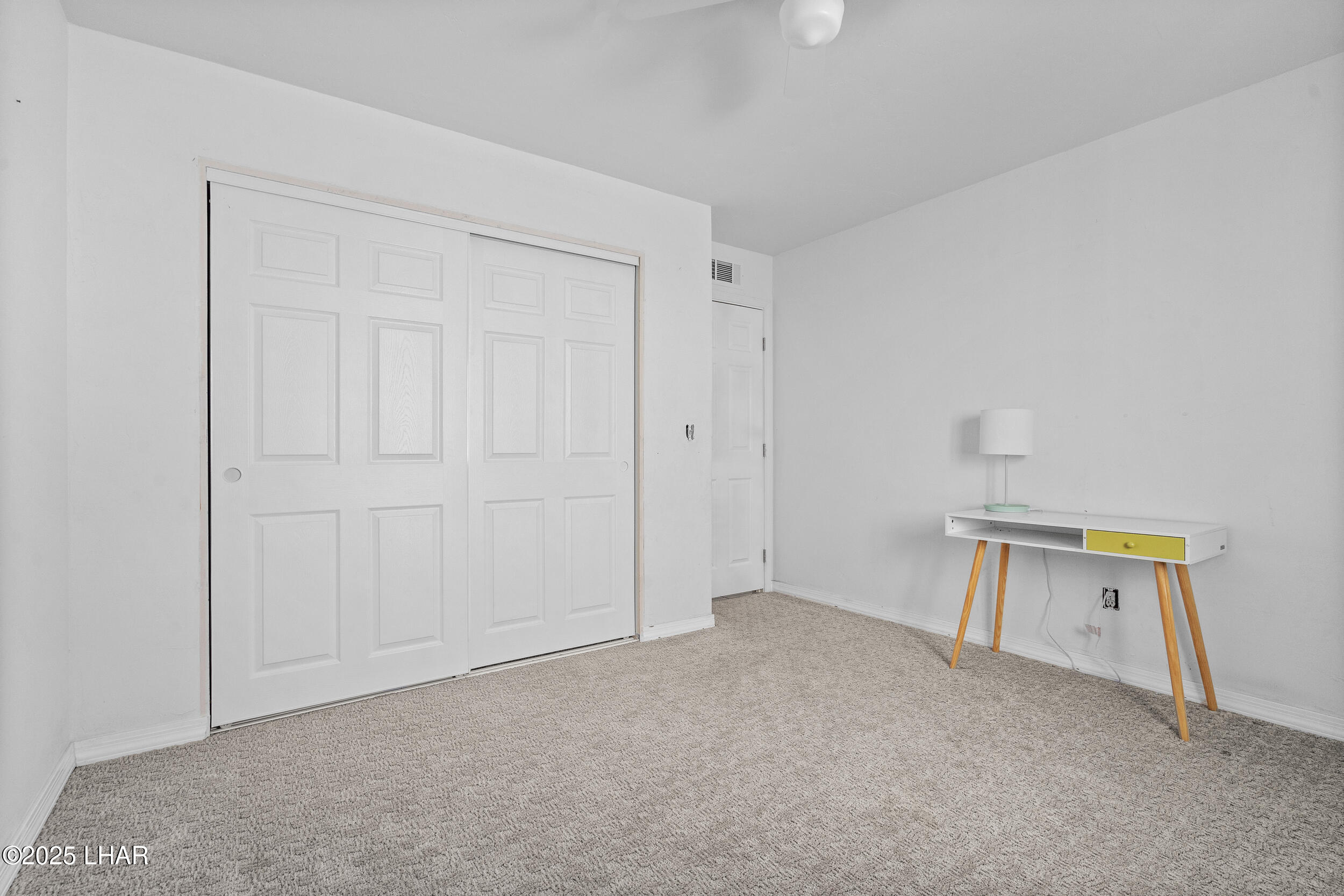 3260 Silverspoon Dr, Lake Havasu City