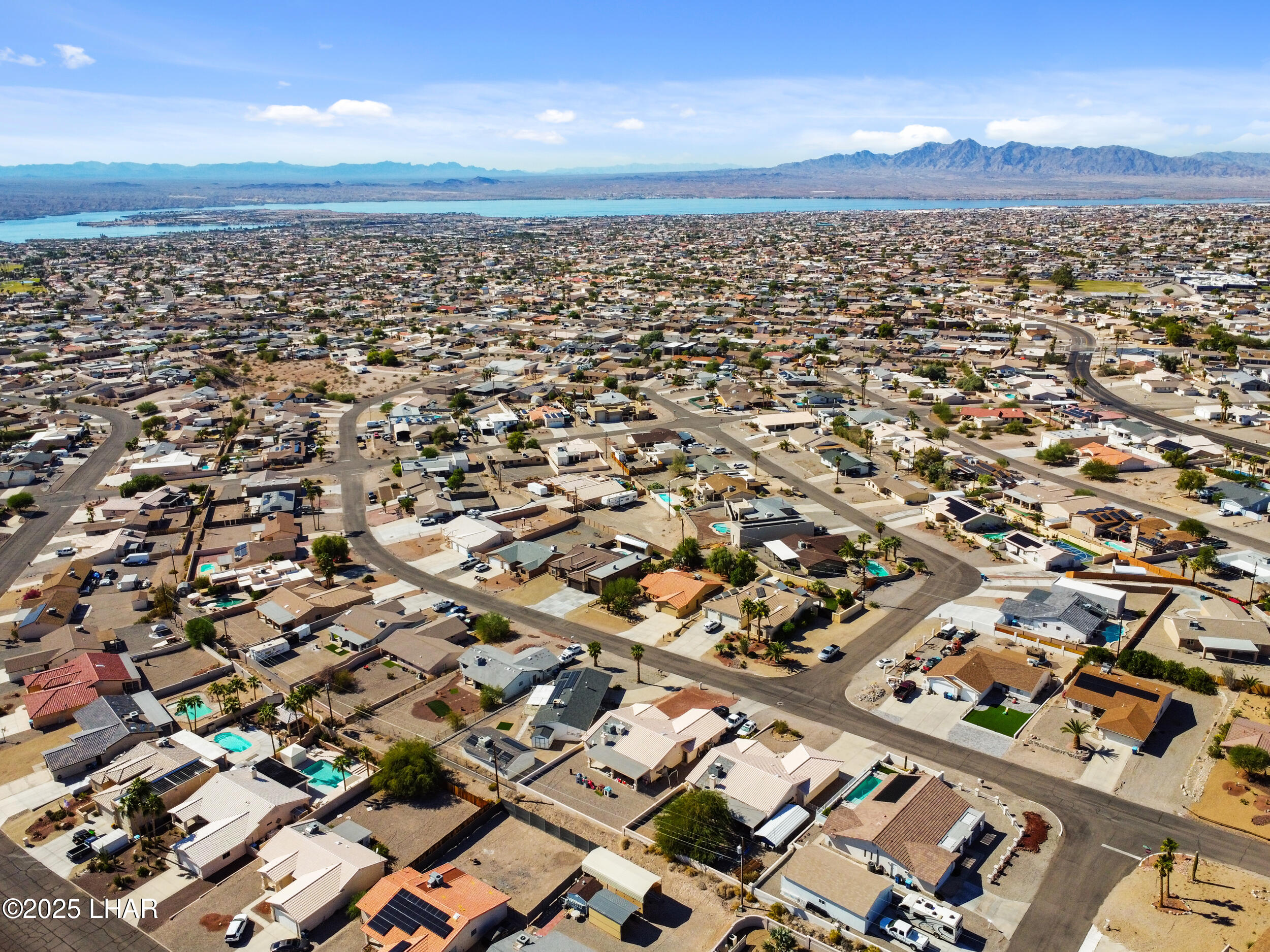 3260 Silverspoon Dr, Lake Havasu City