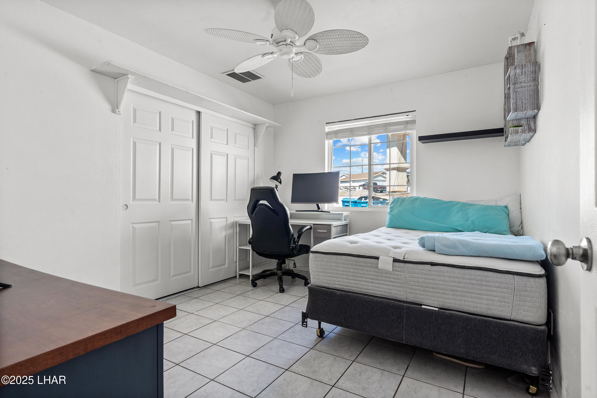 3260 Silverspoon Dr, Lake Havasu City