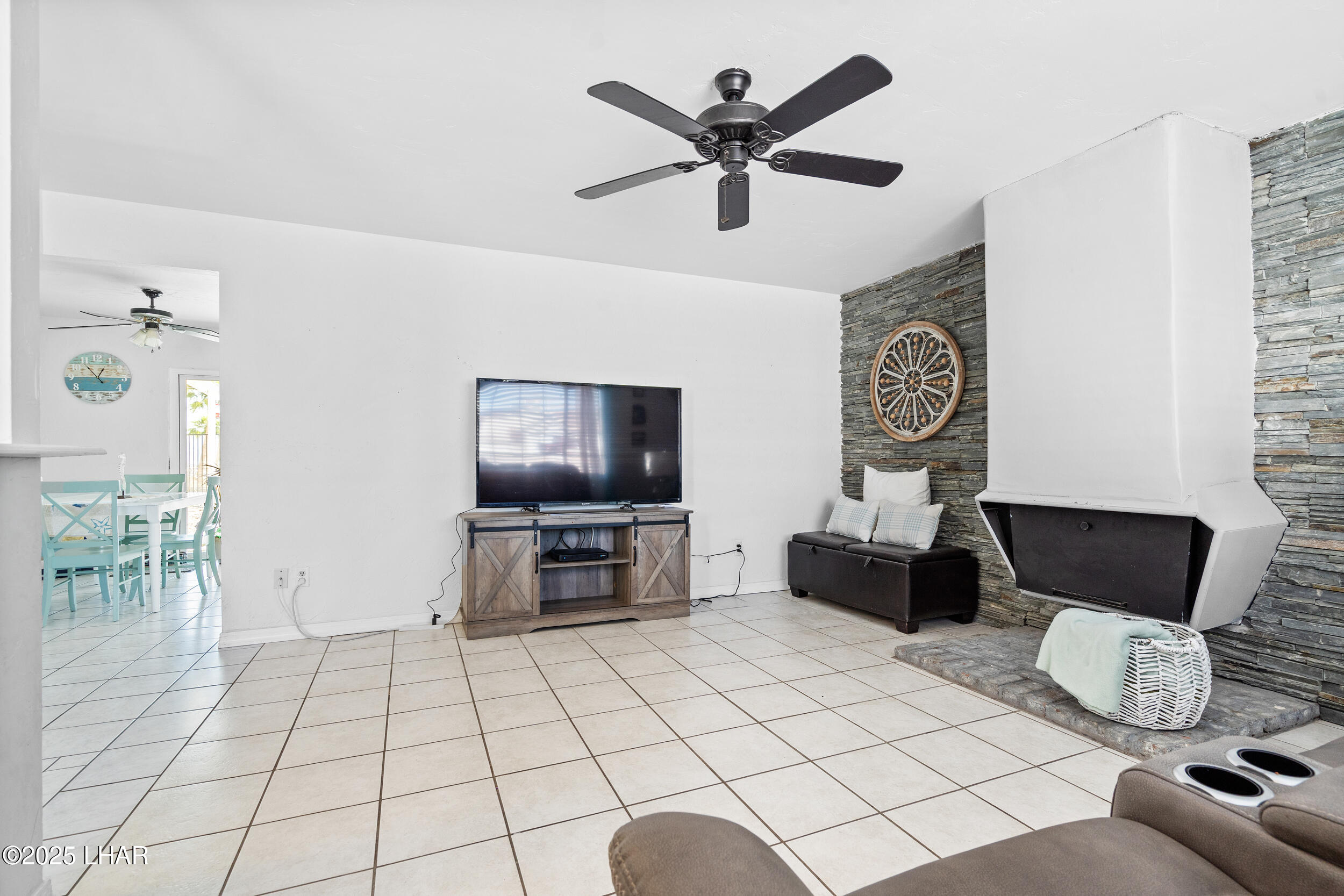 3260 Silverspoon Dr, Lake Havasu City