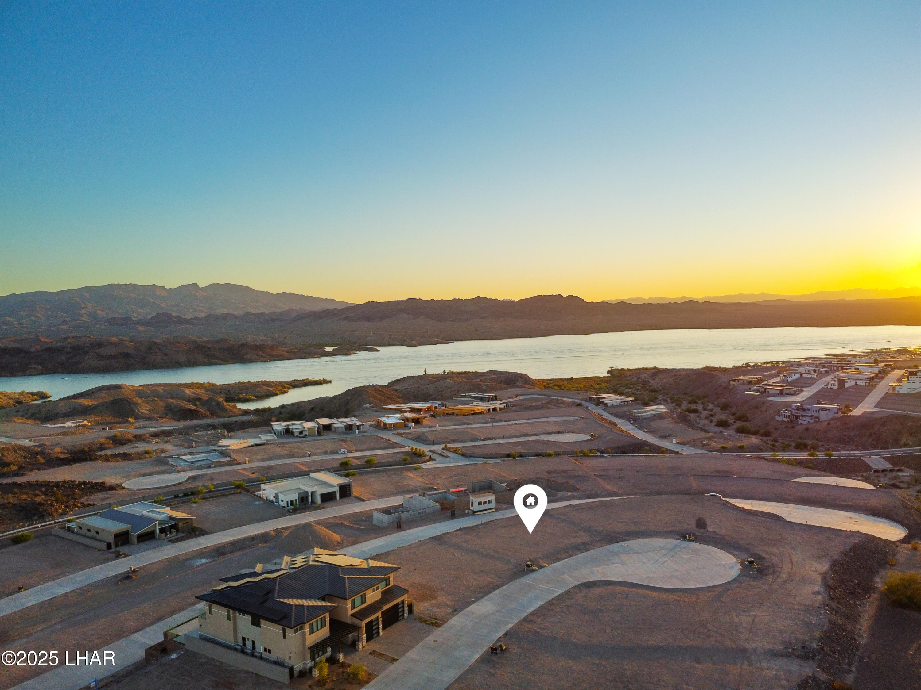 2416 Sunset Rdg Ct W