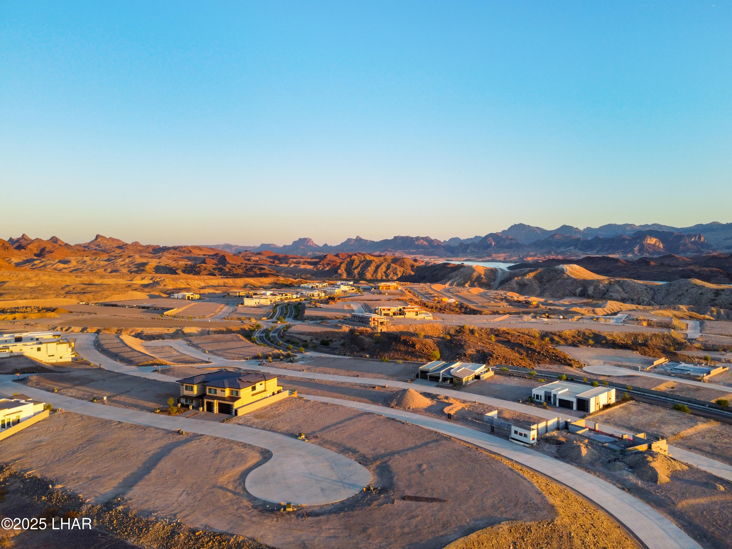 2416 Sunset Rdg Ct W