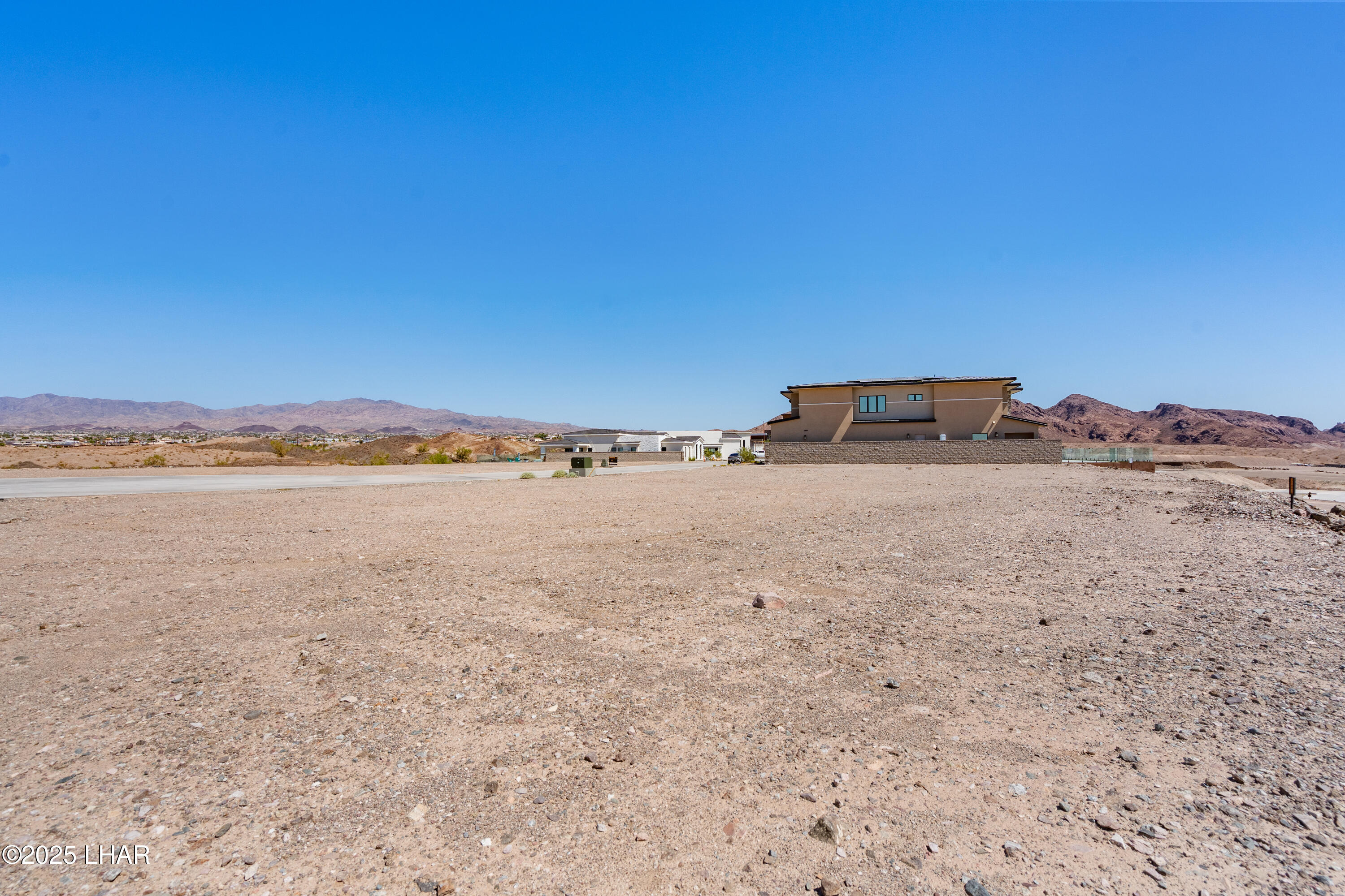 2416 Sunset Rdg Ct W