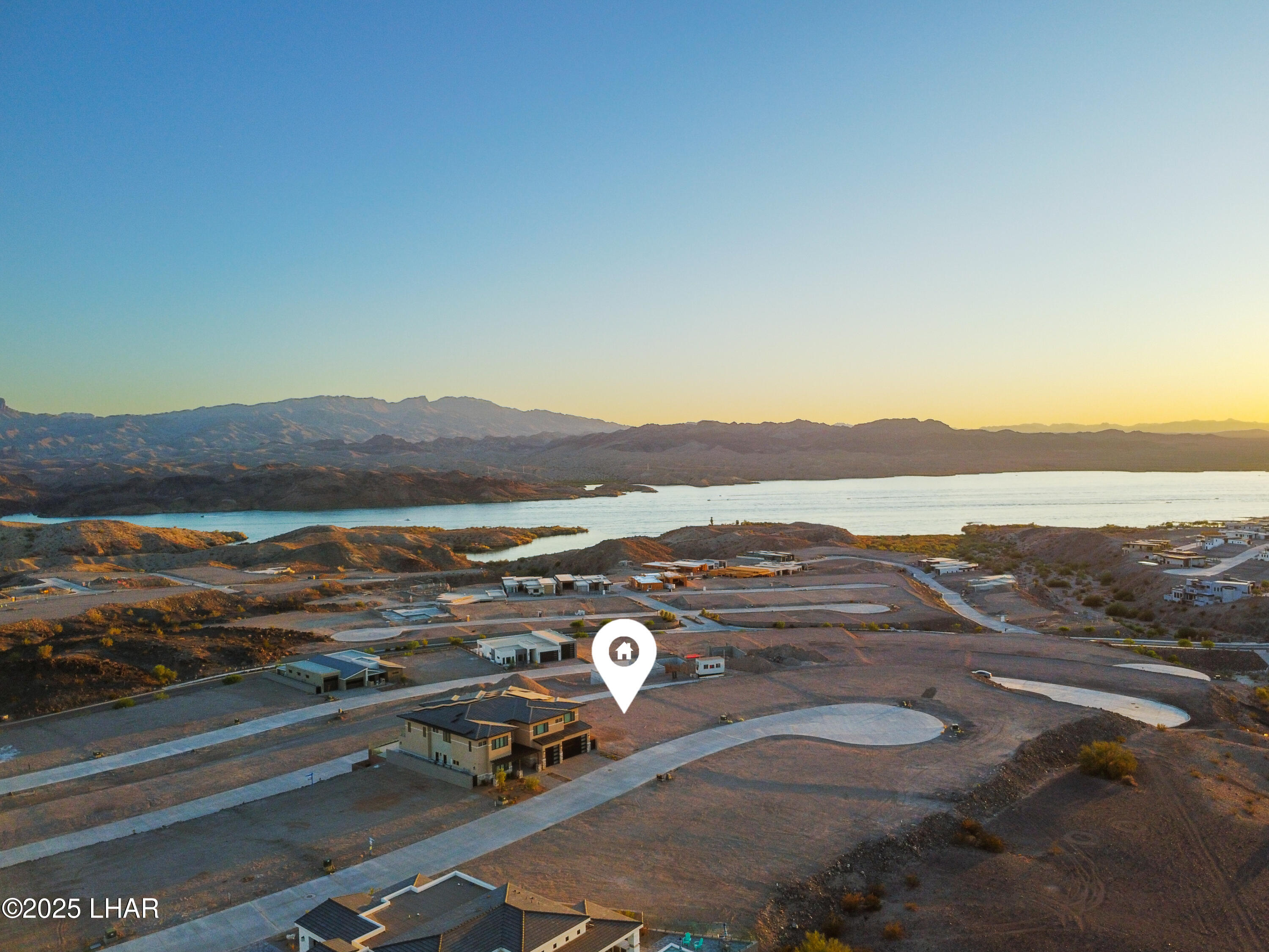 2418 Sunset Rdg Ct W