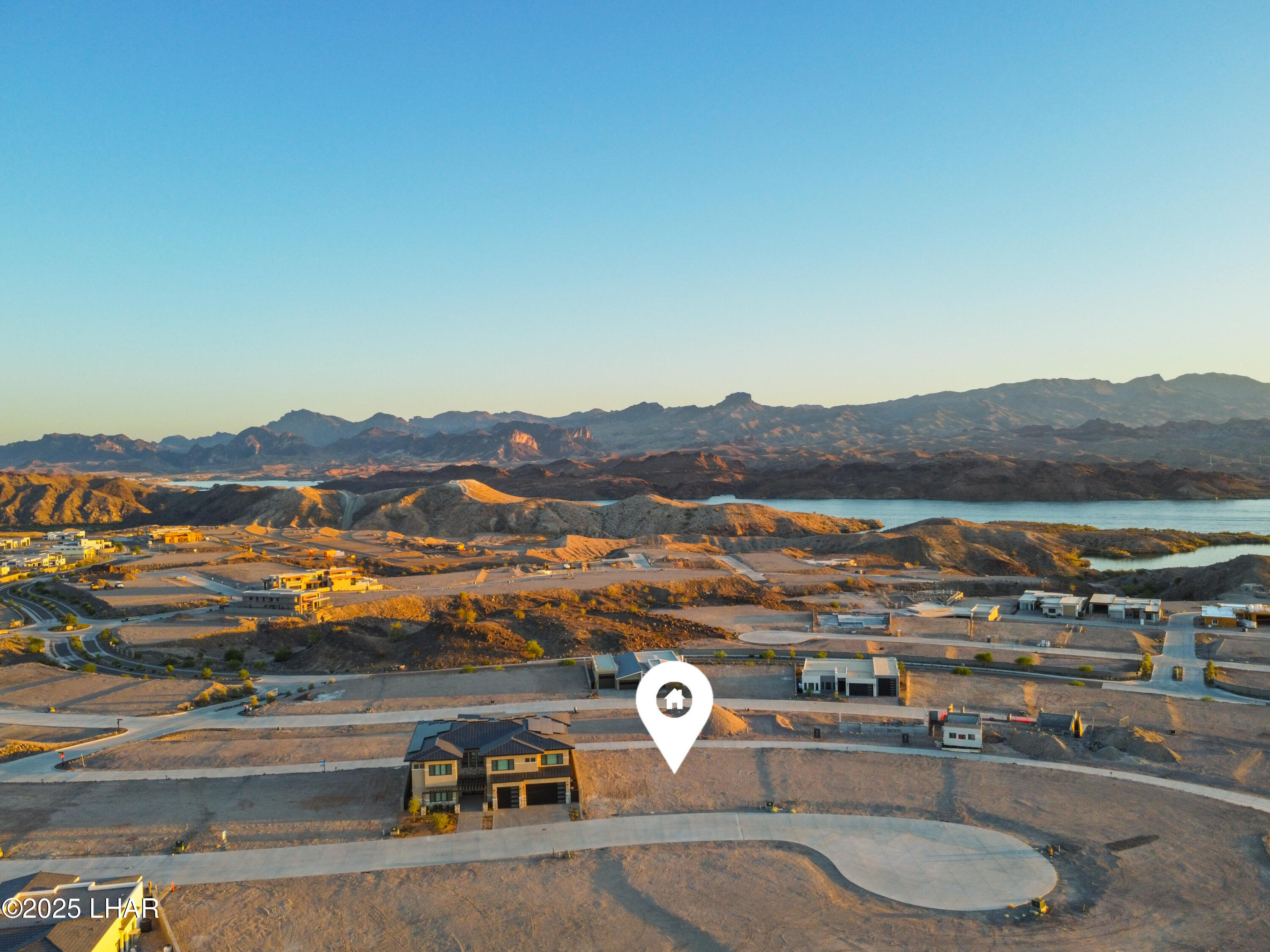 2418 Sunset Rdg Ct W