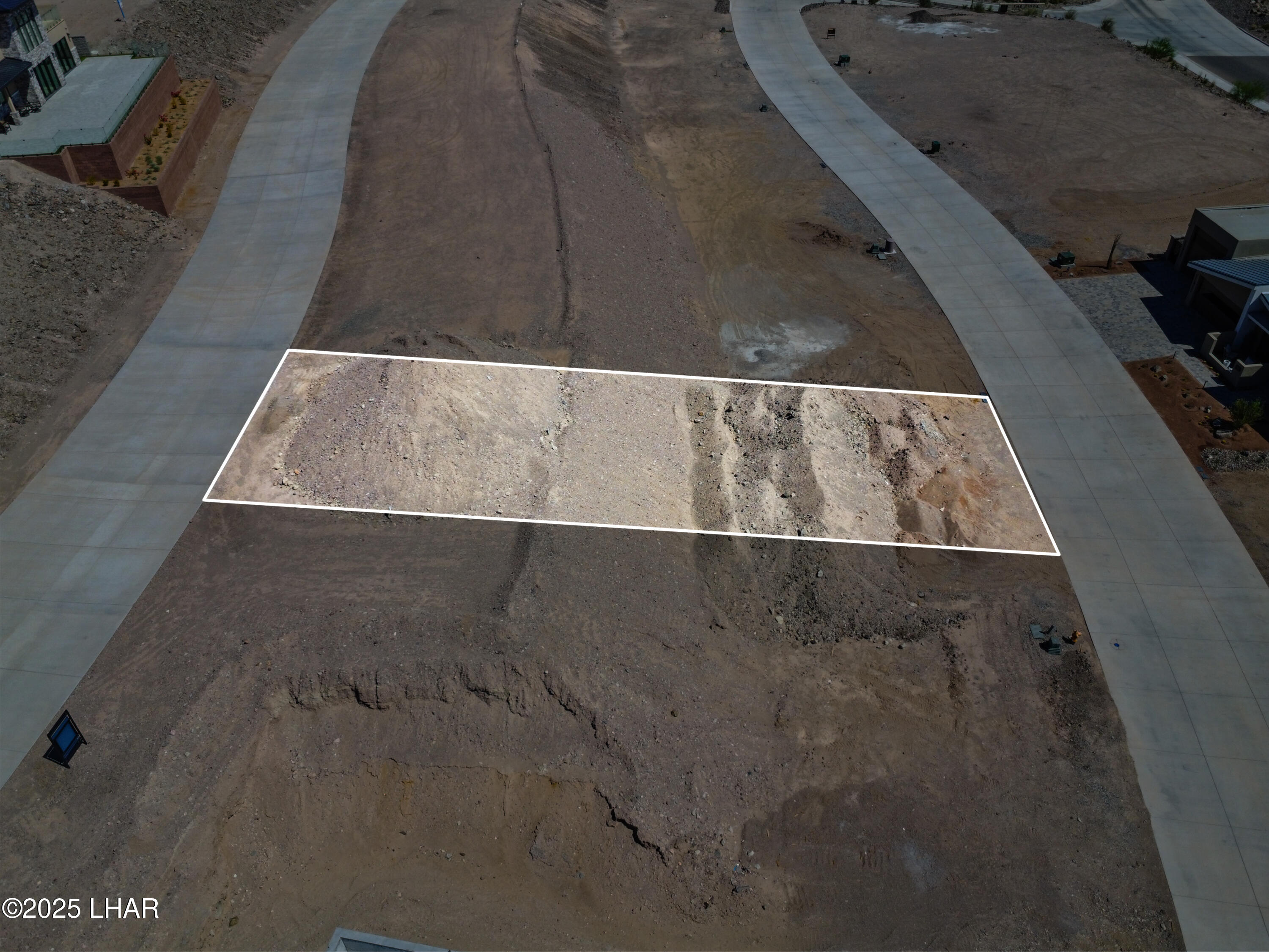 2412 Desert Rdg Ct W