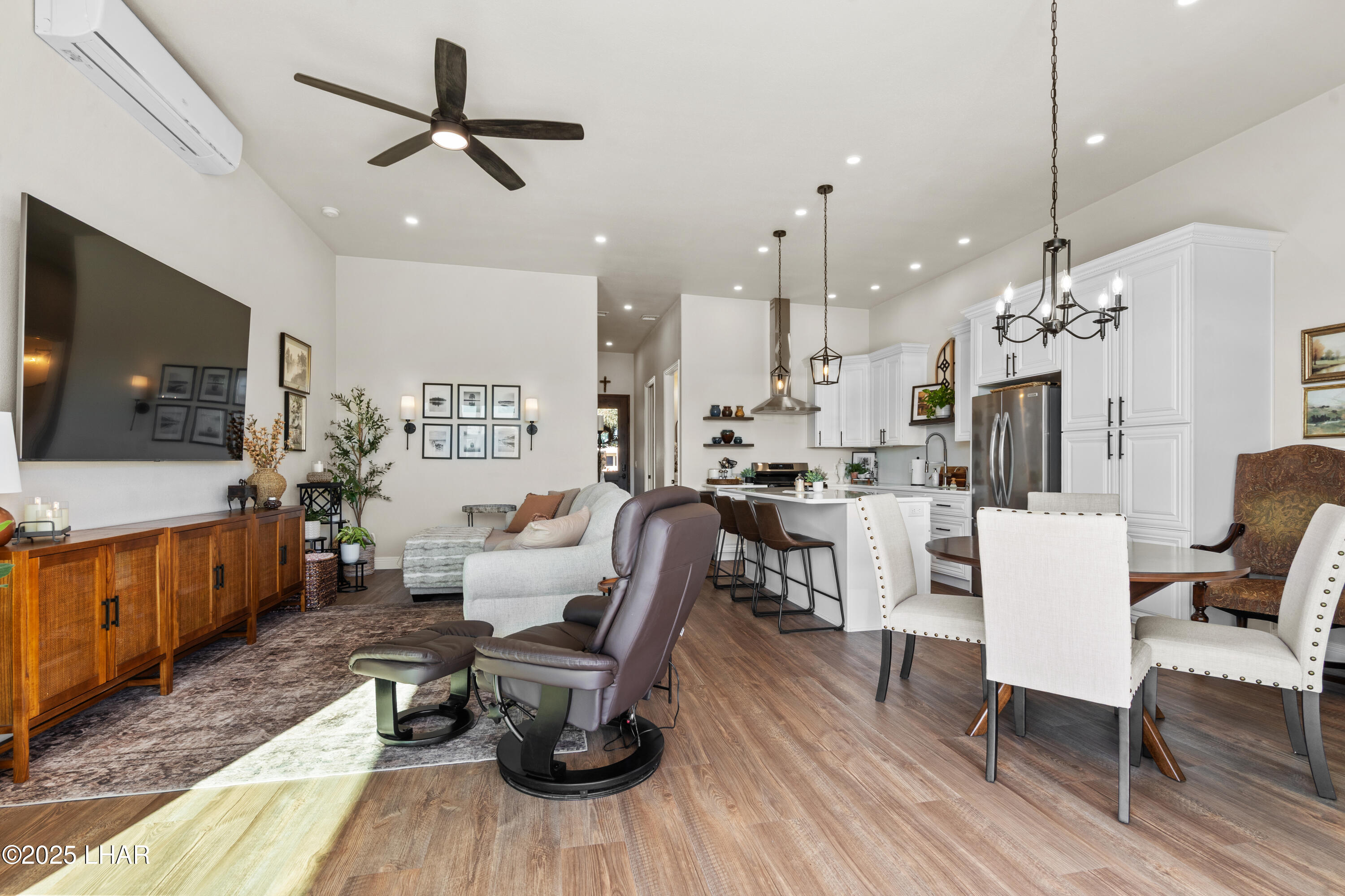 555 Beachcomber Blvd C-2