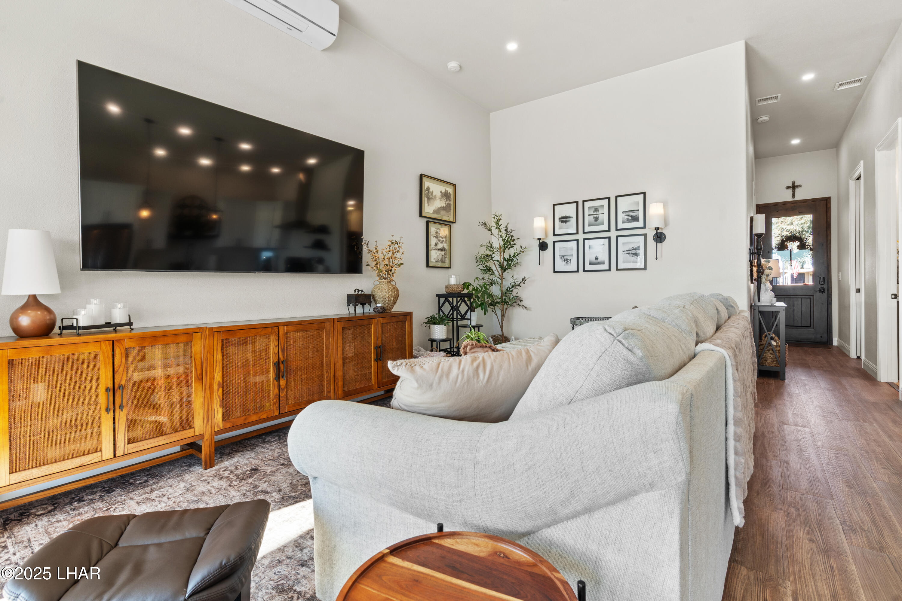 555 Beachcomber Blvd C-2