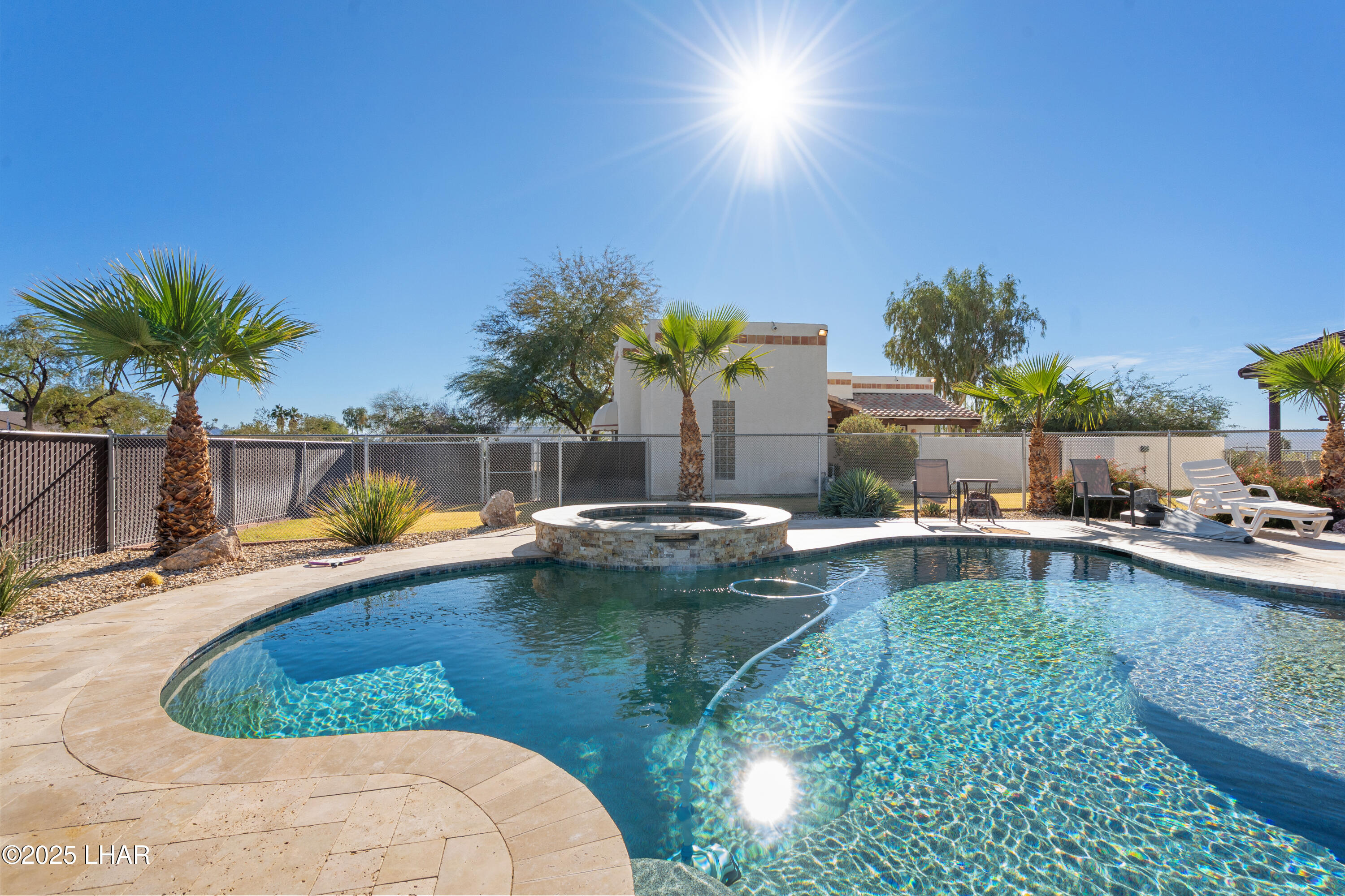5209 E Concho Bay