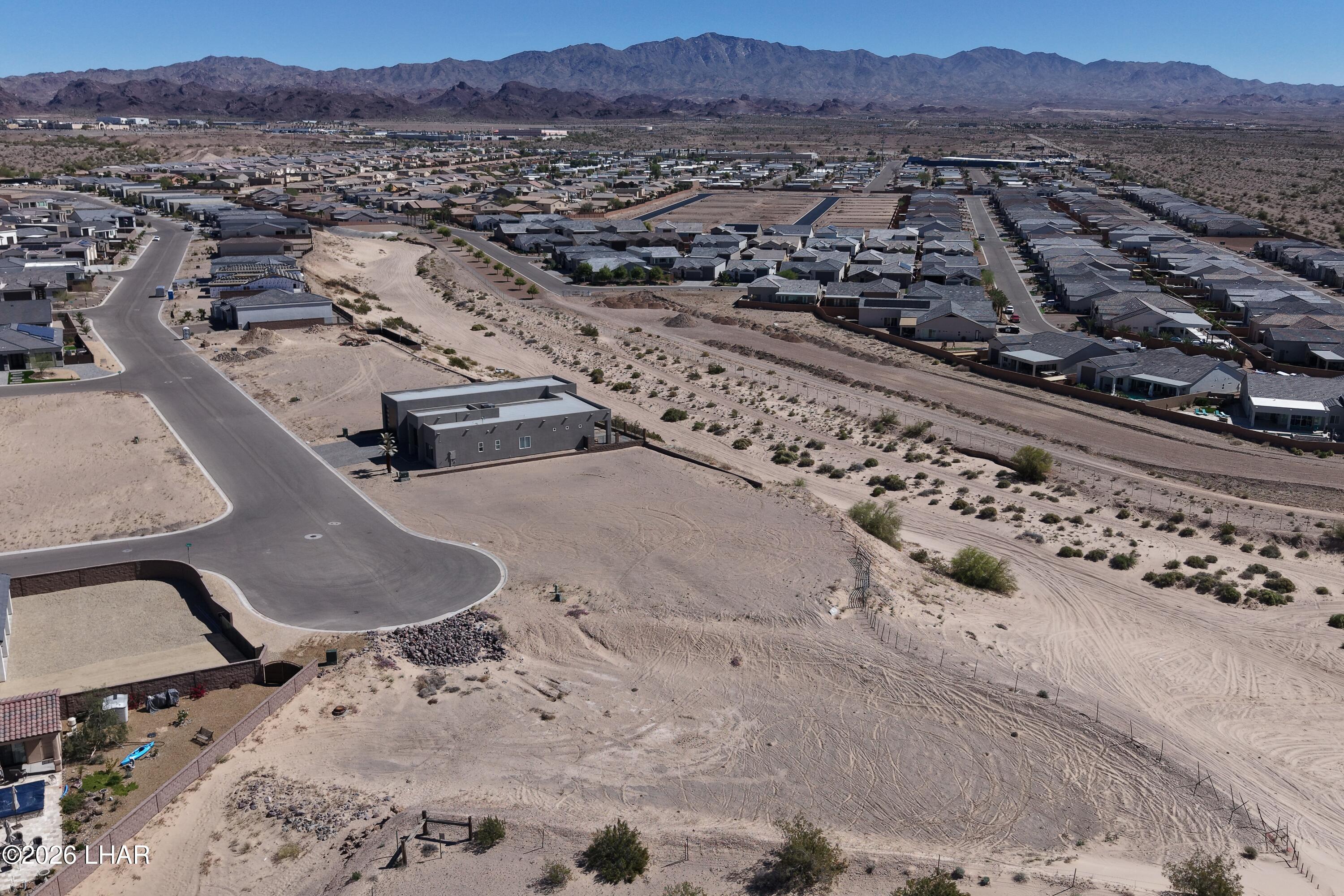 4720/4722 N Pleasant Ave