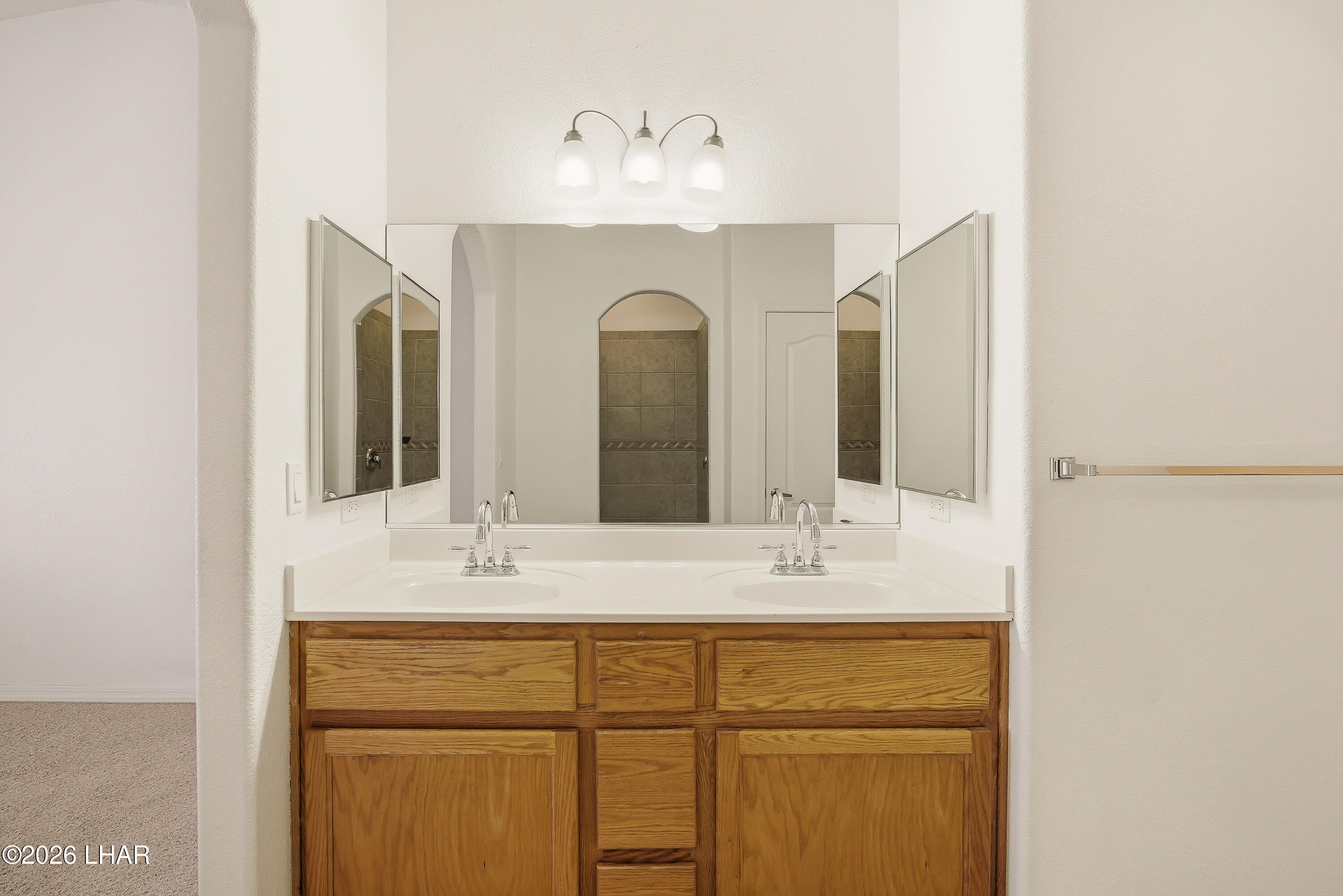 3316 Thundercloud Dr