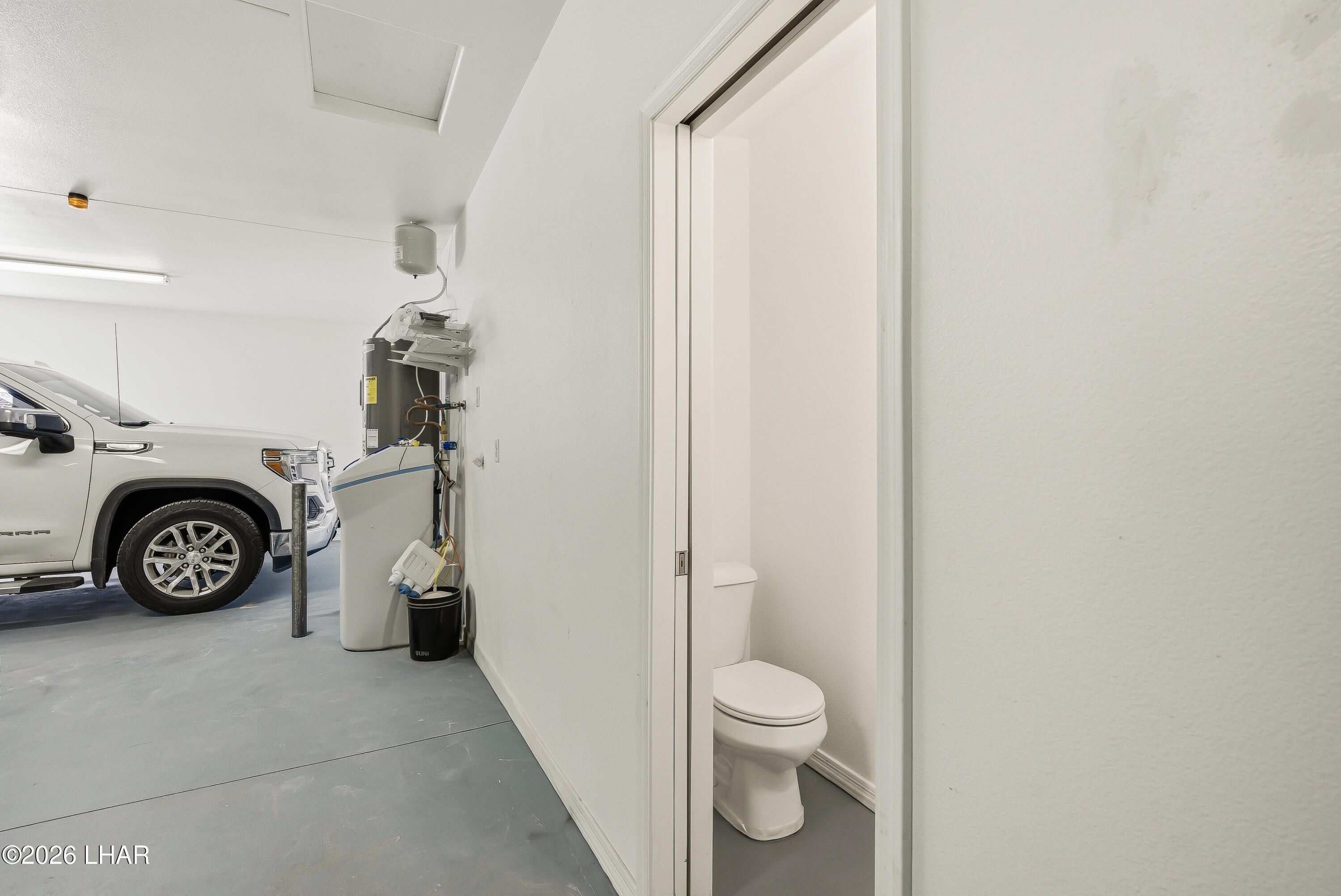 3316 Thundercloud Dr