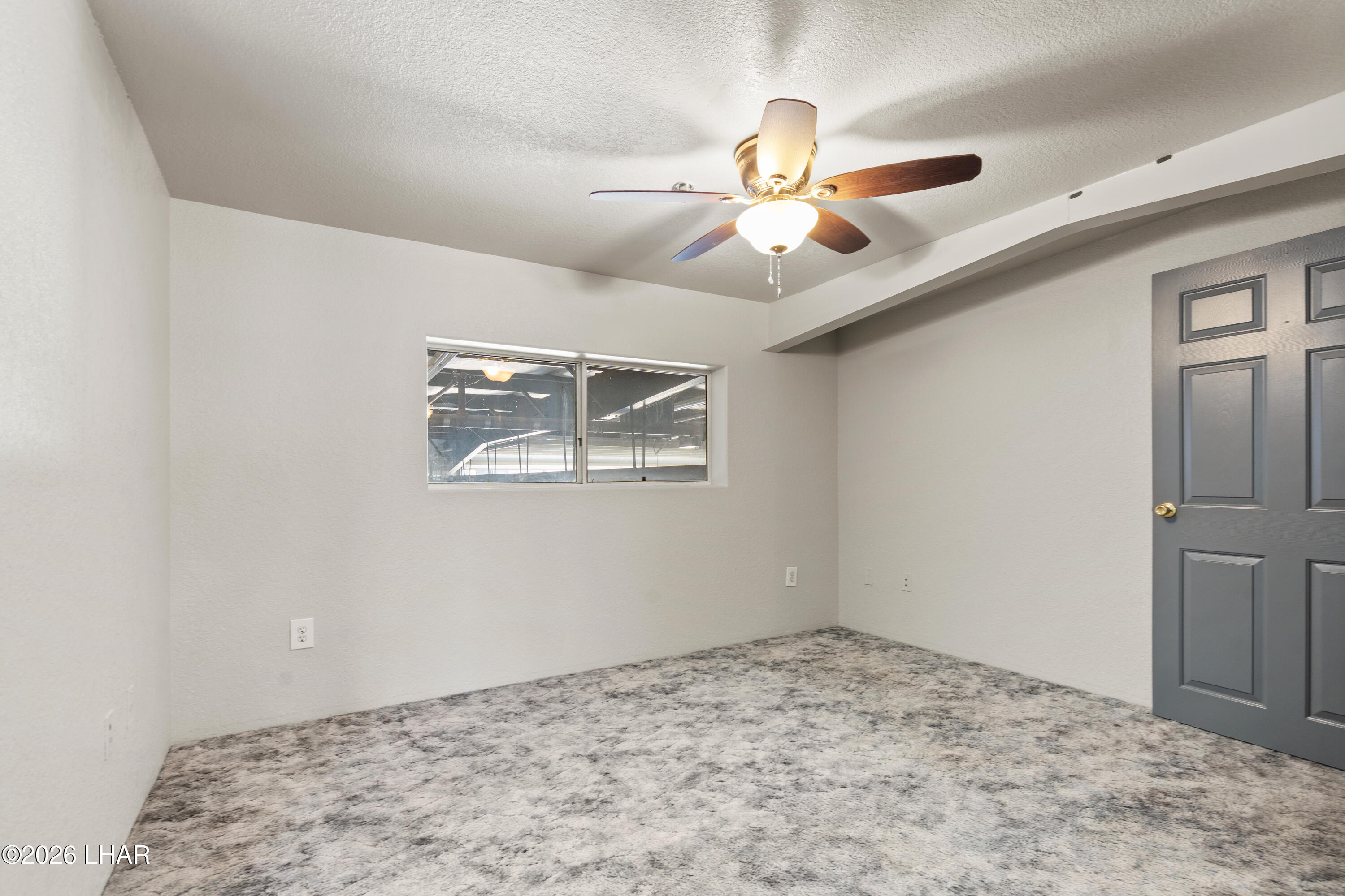 1600 W Acoma Blvd W 43