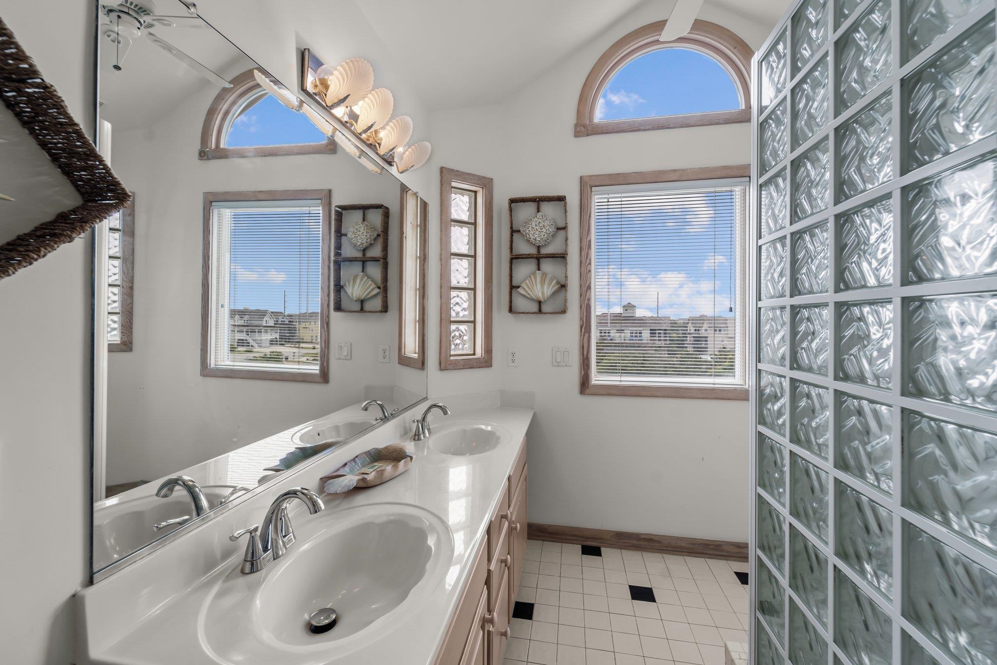 112 E Sea Holly Court Unit: Lot 24