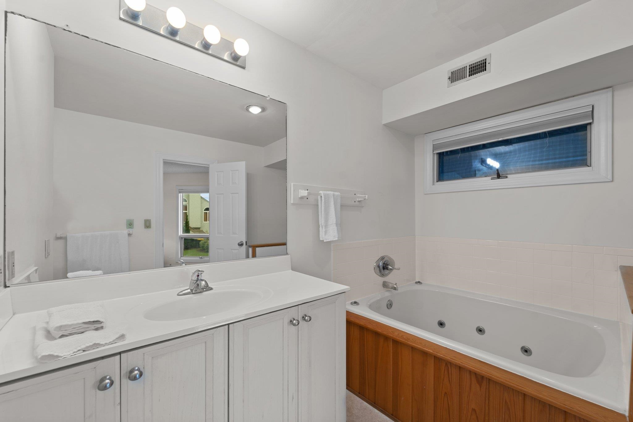 1118 Hatteras Court Unit: Lot 647