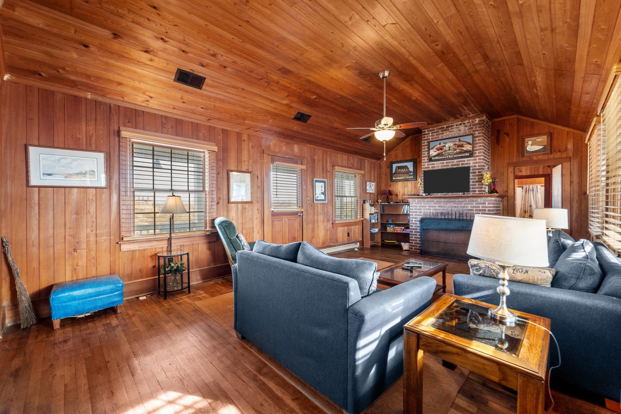 1829 N Virginia Dare Trail Unit: Lot: 5 & Pt
