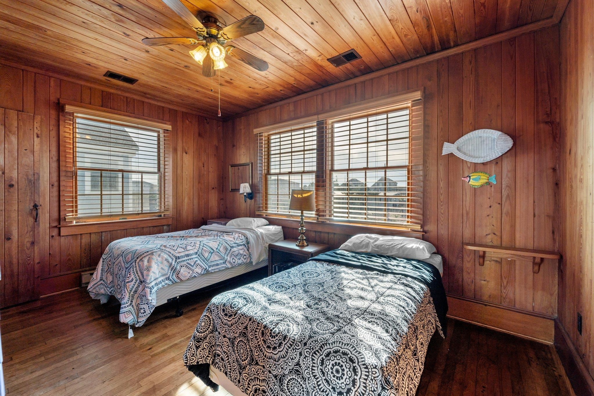 1829 N Virginia Dare Trail Unit: Lot: 5 & Pt