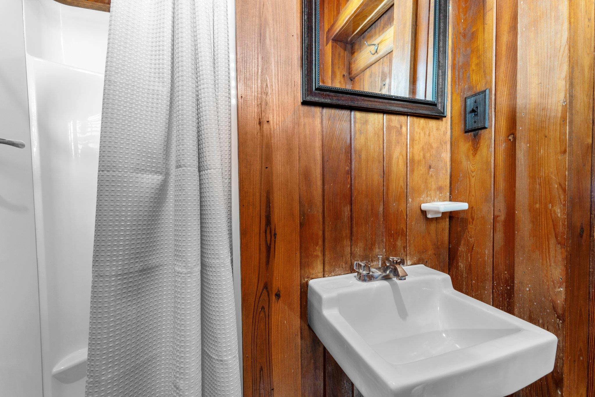 1829 N Virginia Dare Trail Unit: Lot: 5 & Pt