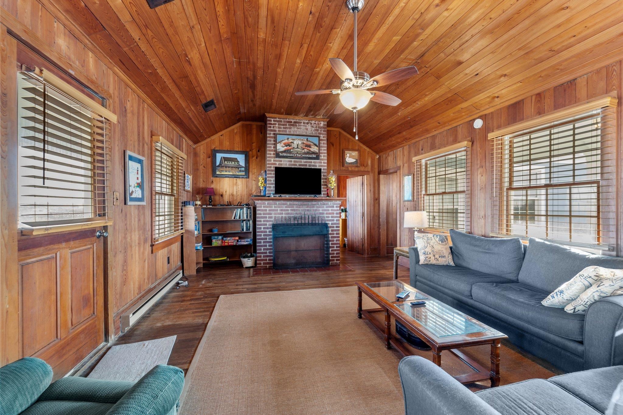 1829 N Virginia Dare Trail Unit: Lot: 5 & Pt