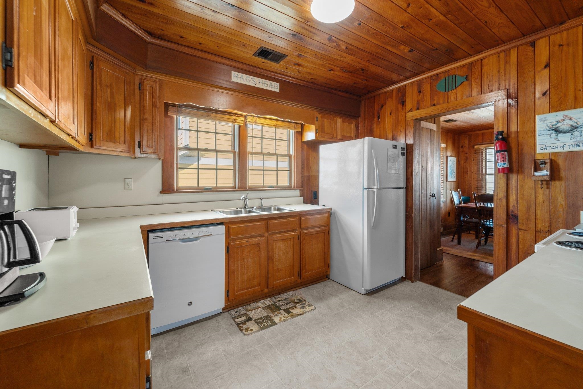 1829 N Virginia Dare Trail Unit: Lot: 5 & Pt