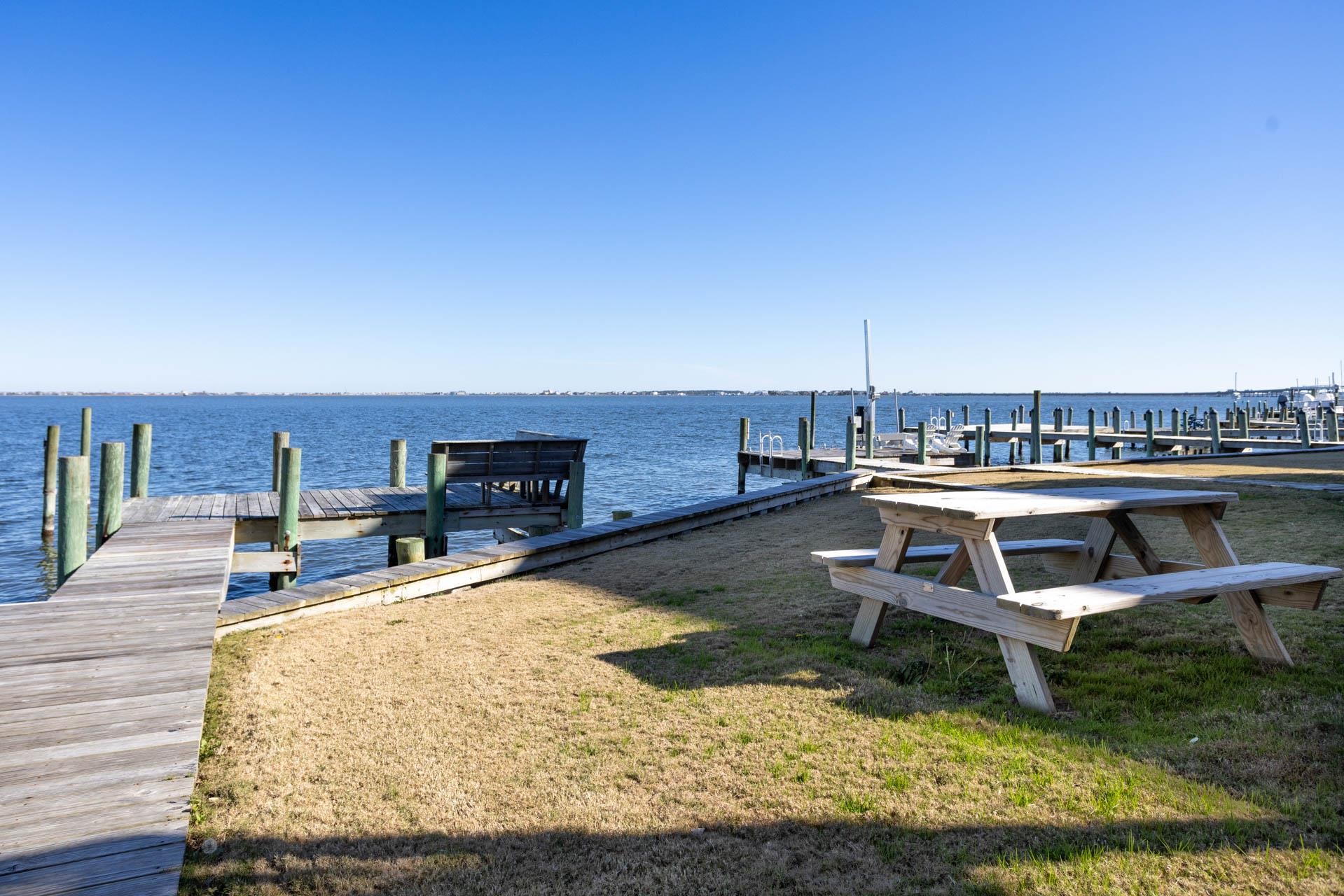 65 Ballast Point Drive Unit: Lot 65