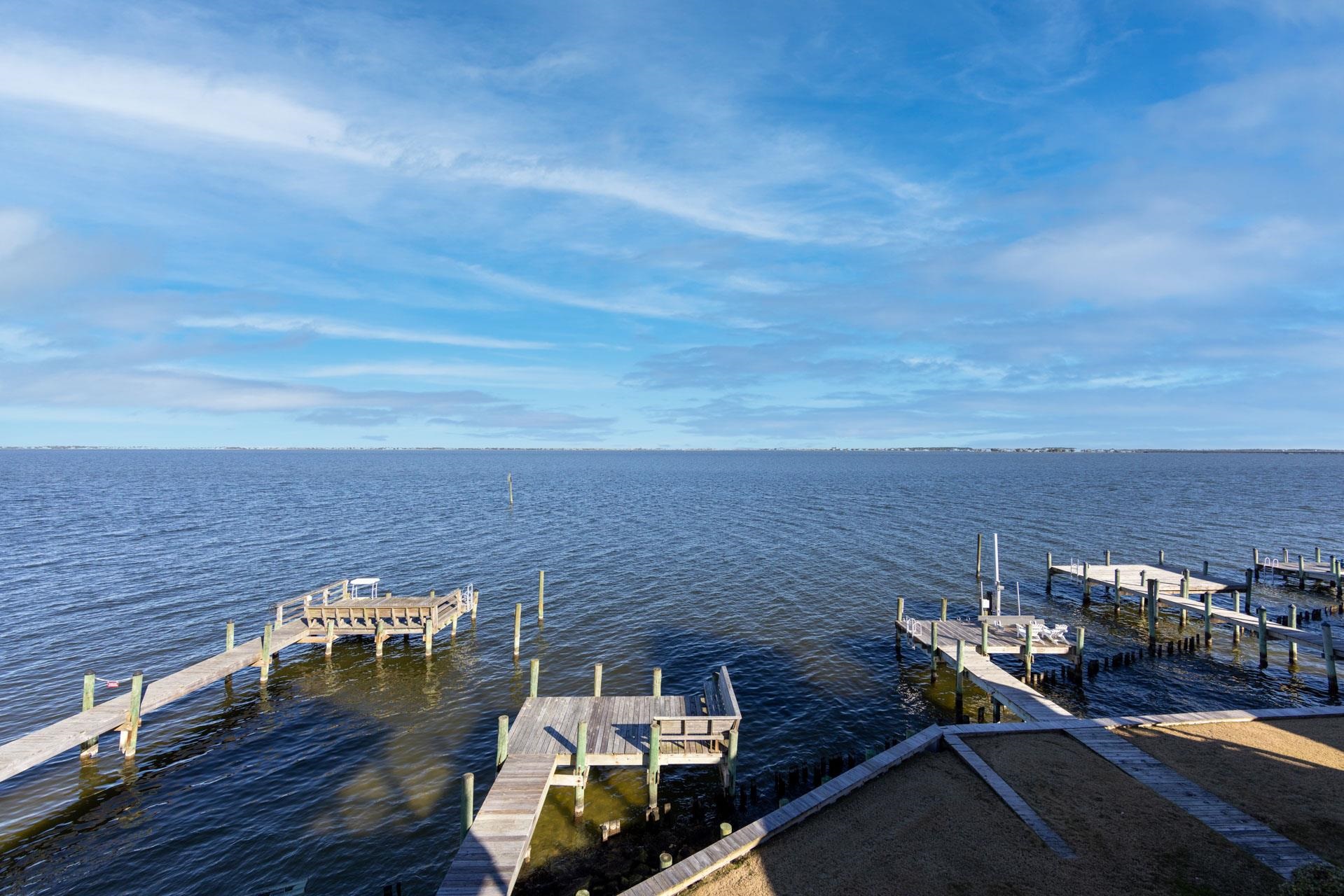 65 Ballast Point Drive Unit: Lot 65
