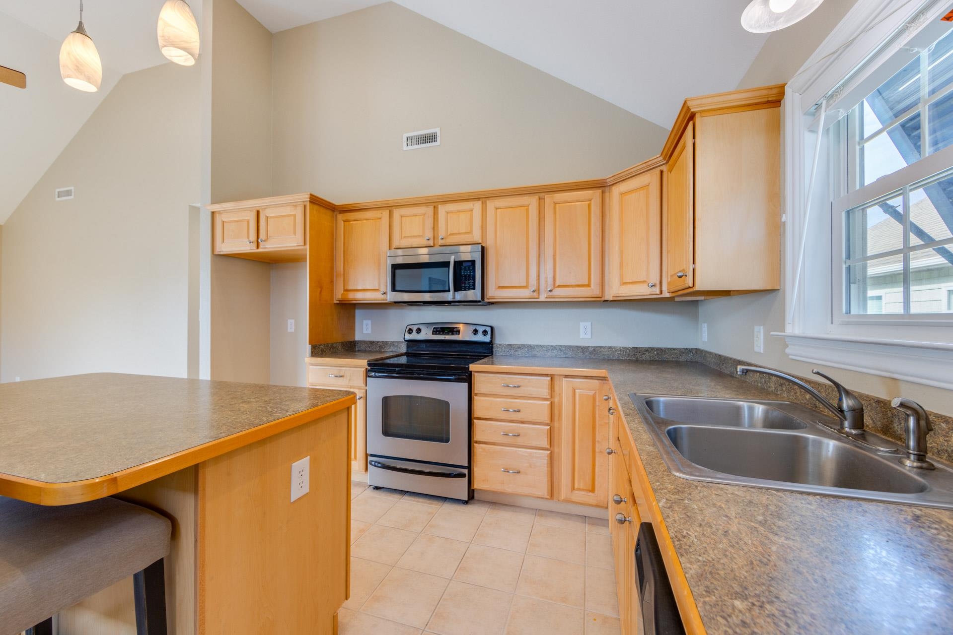 506 W Walker Street Unit: Lot 23-24