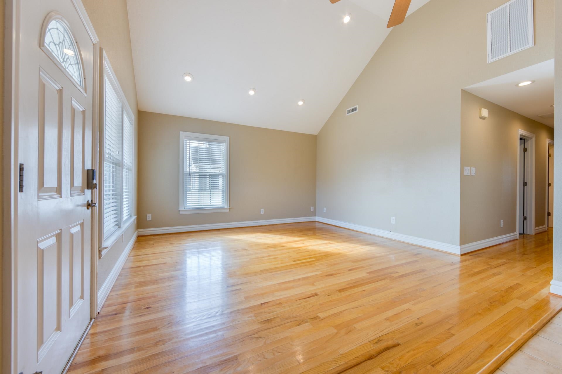506 W Walker Street Unit: Lot 23-24