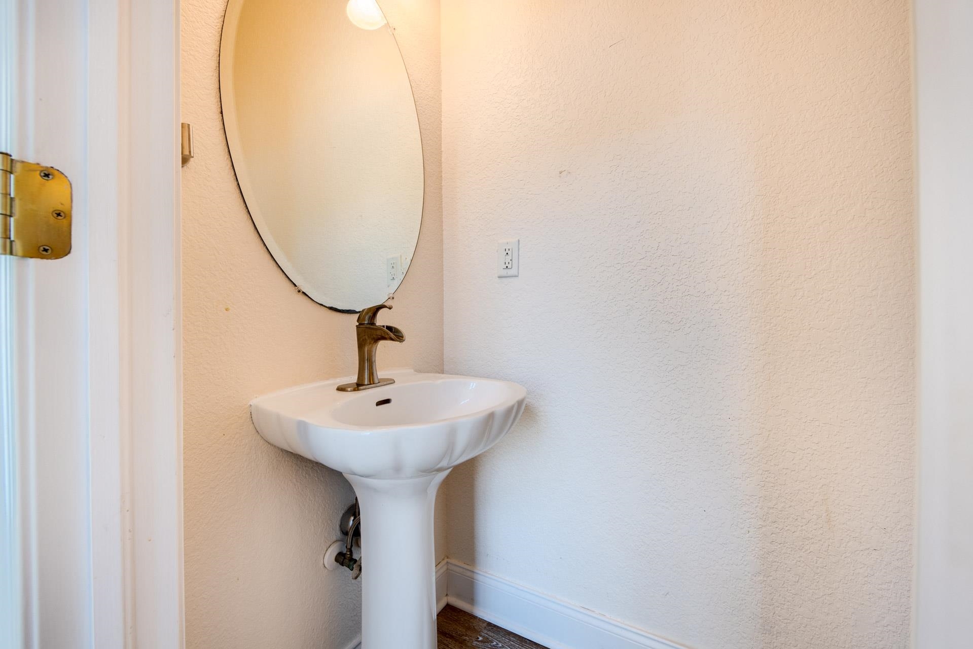 119 Gables Way Unit 15B