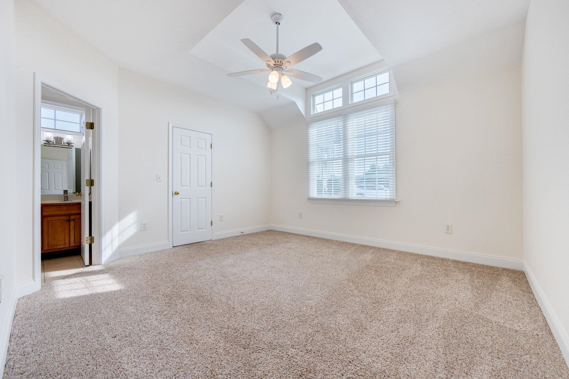 119 Gables Way Unit 15B