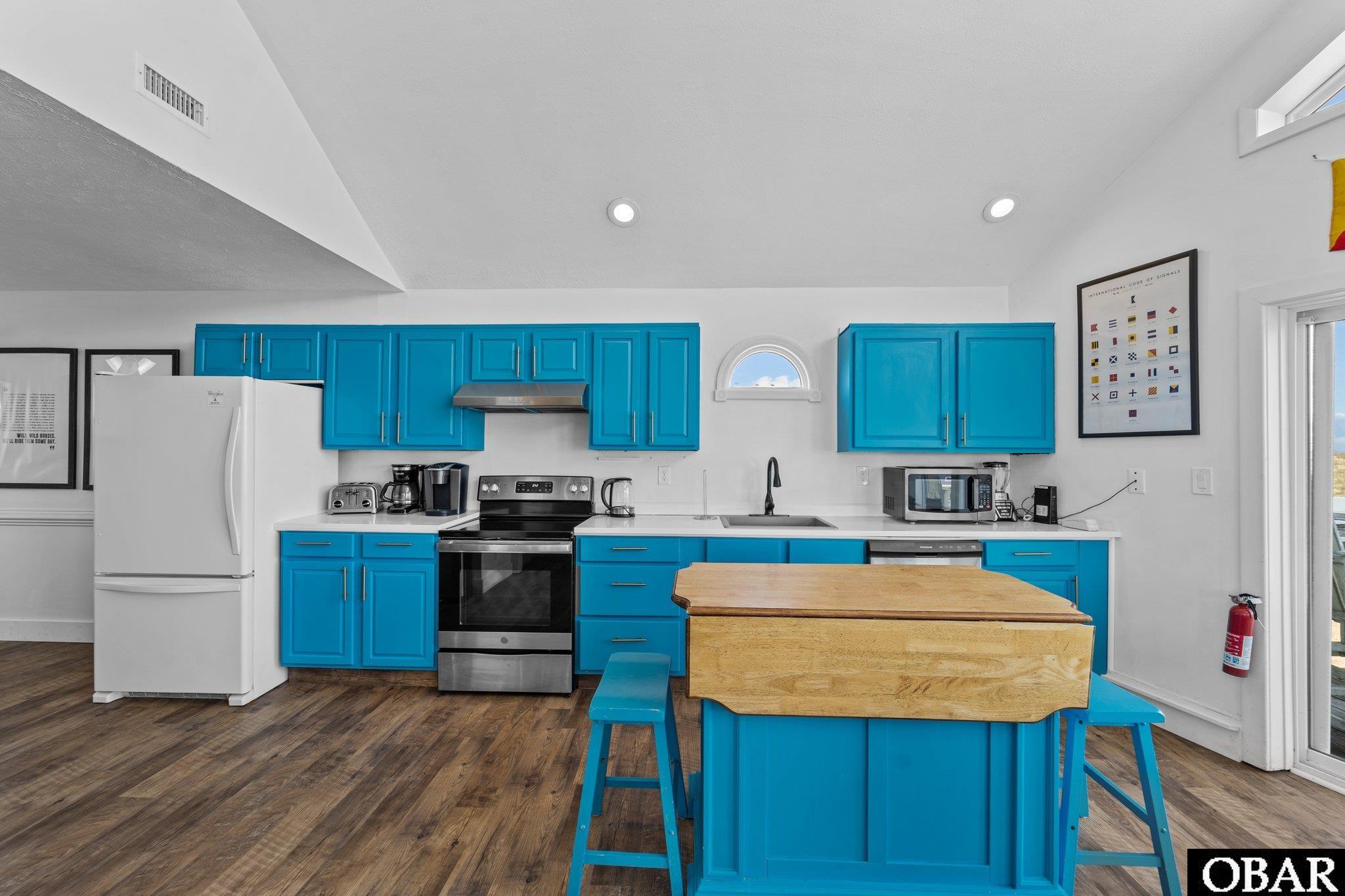 2241 B Sandfiddler Road Lot 6