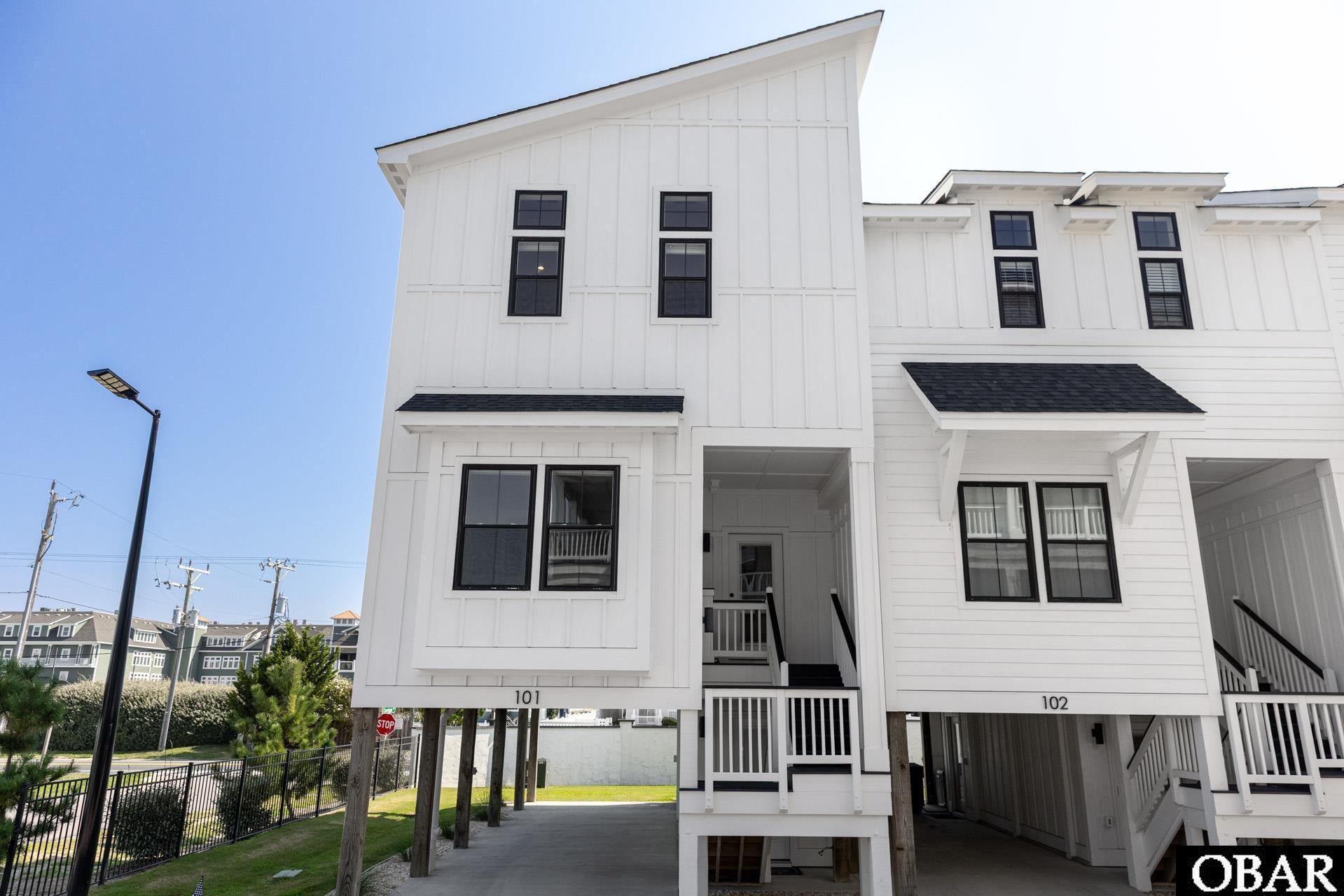 902 S Virginia Dare Trail