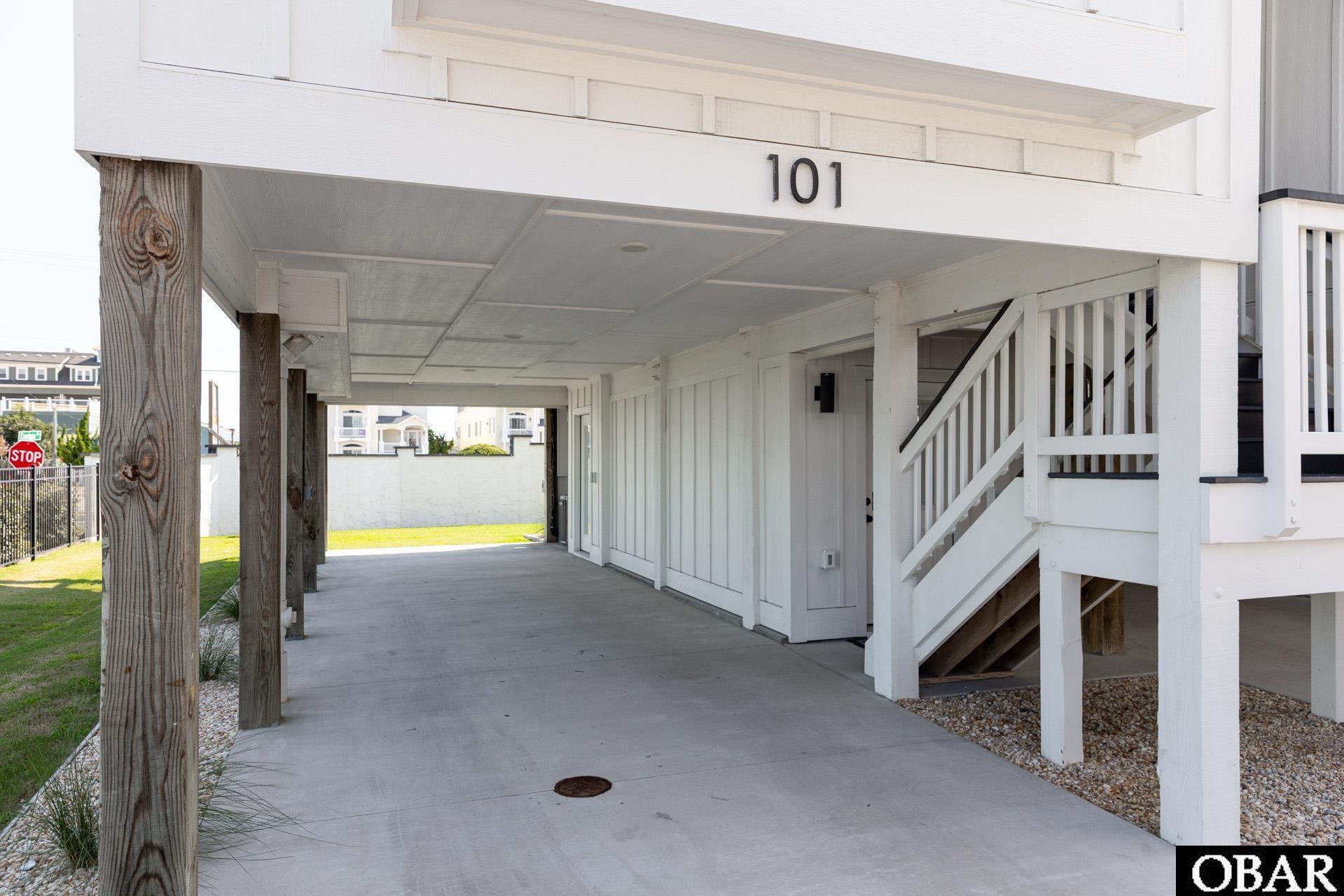 902 S Virginia Dare Trail