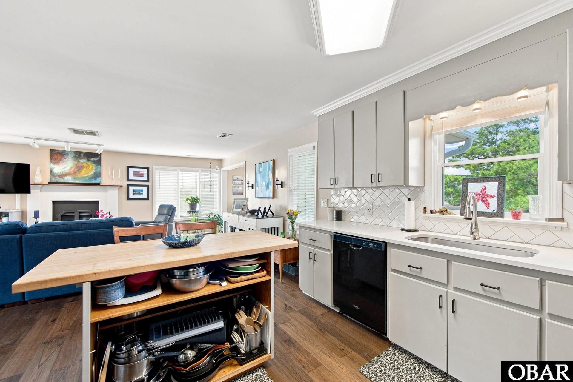 4901 Palmer Drive