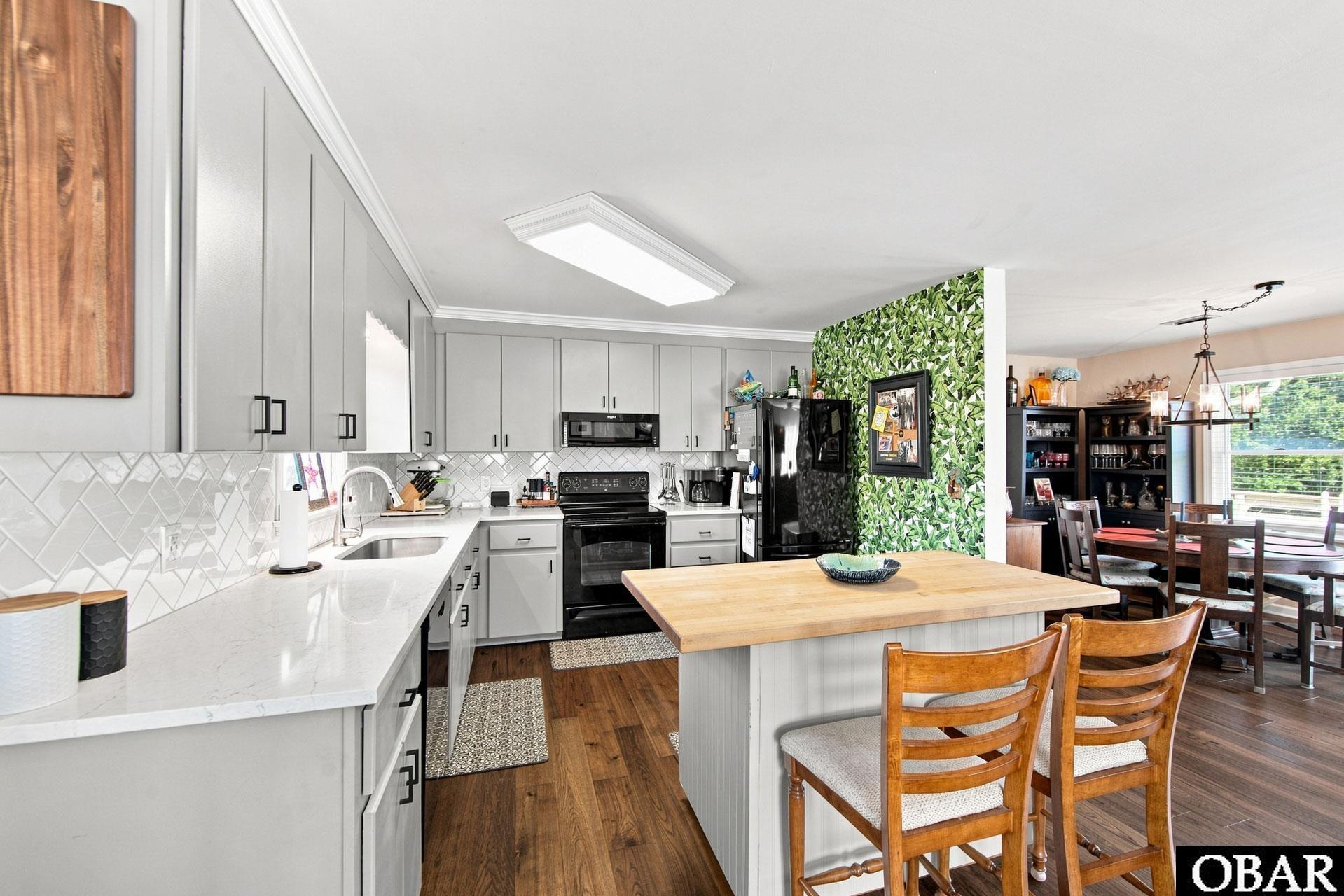 4901 Palmer Drive