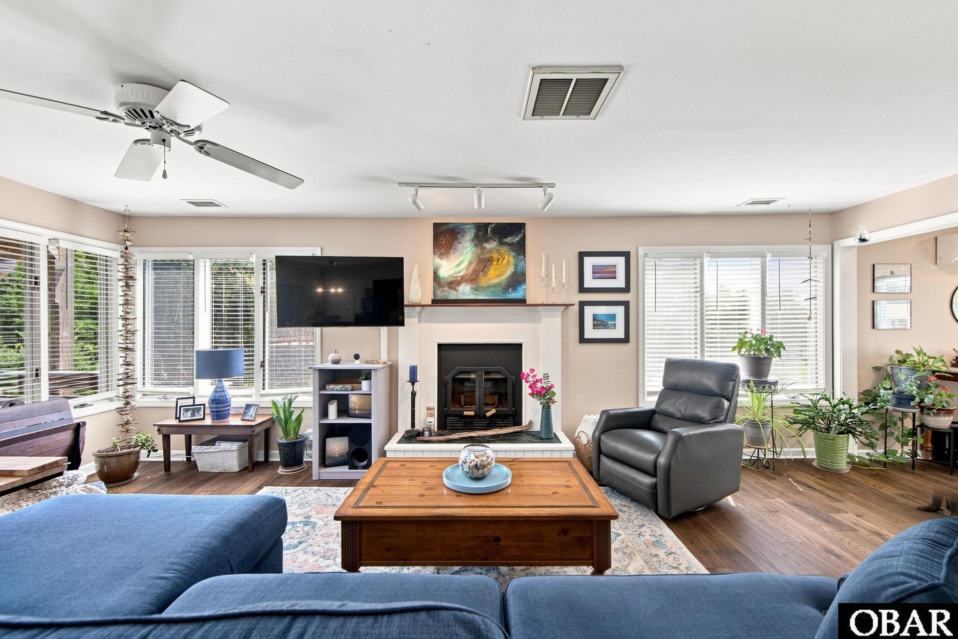 4901 Palmer Drive