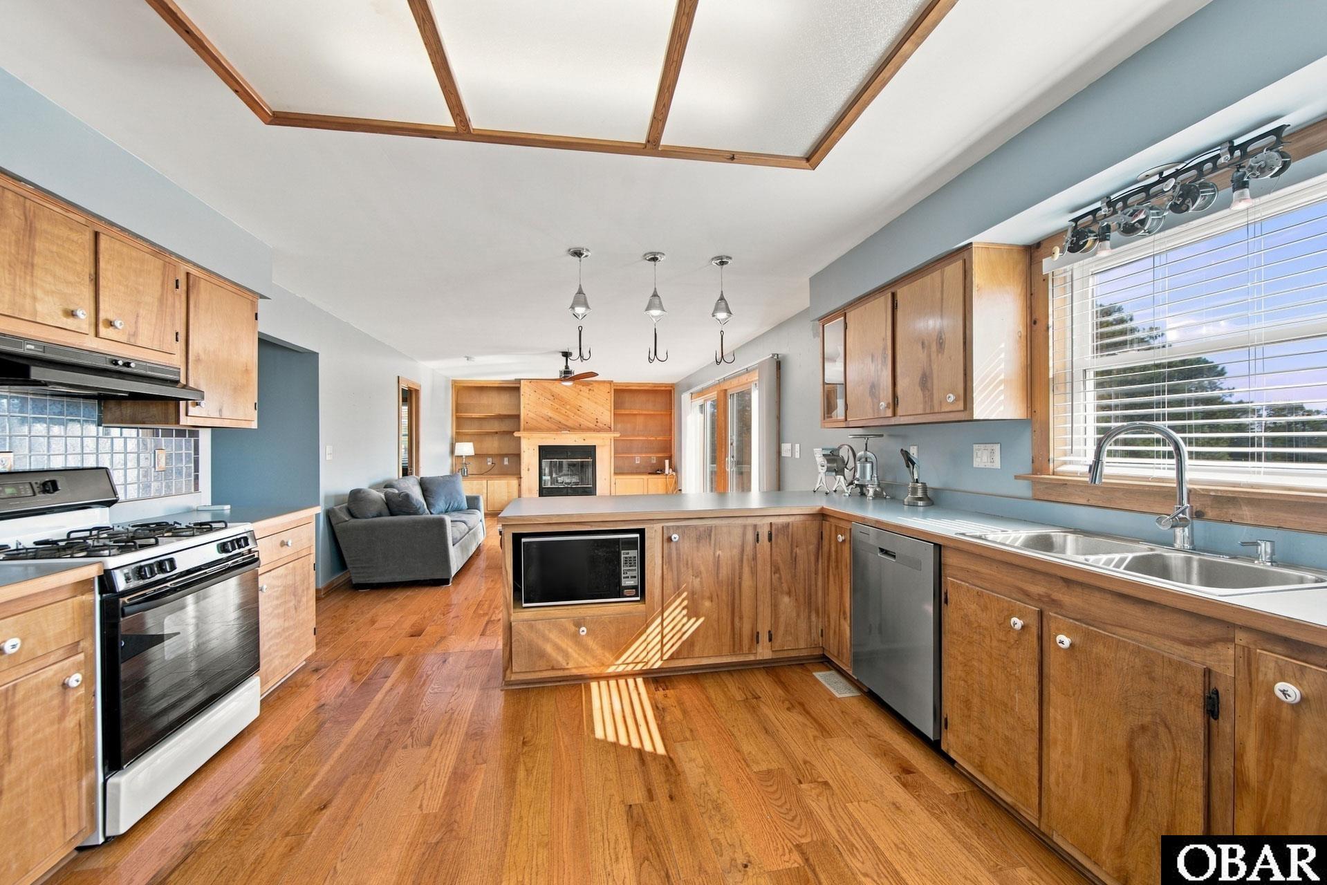 162 Edgewater Drive